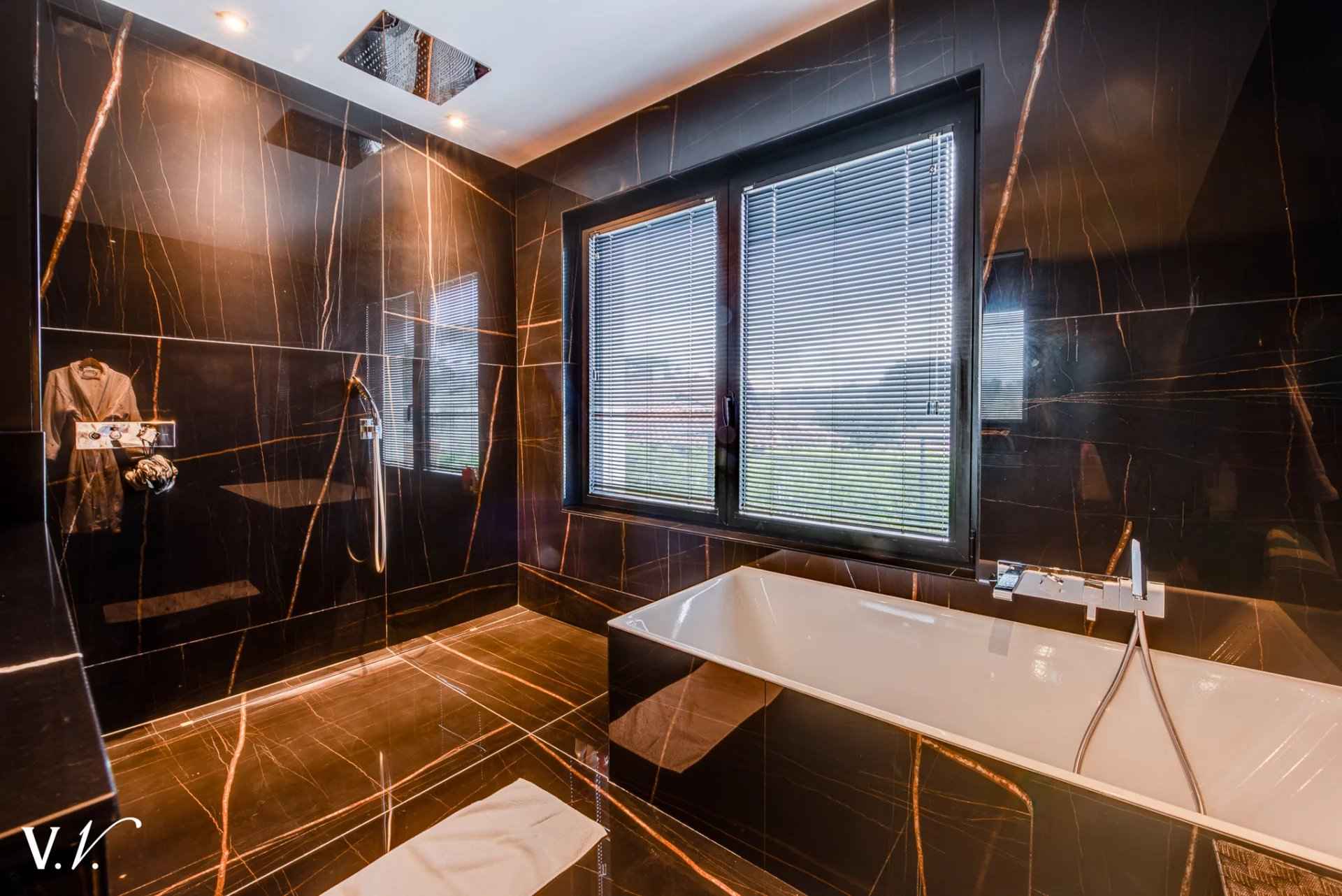 74f90b6bb2dd8cc0976430c0ca97e475 c1de2df19d 1920 original - Attribut alt par défaut.