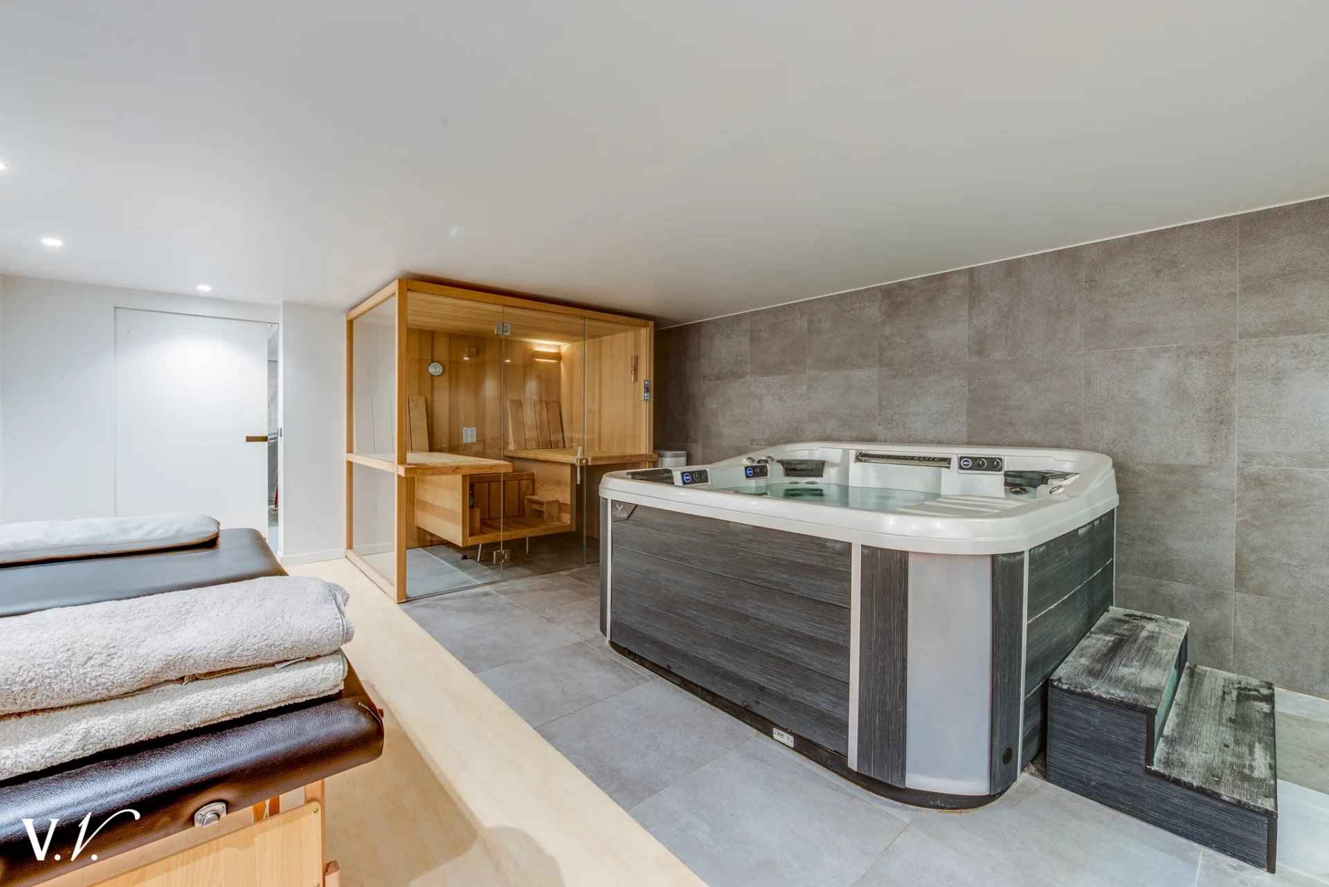 B46844aac08aaa3b613bb54f79d7ab77 1884510df8 1920 original - Attribut alt par défaut.