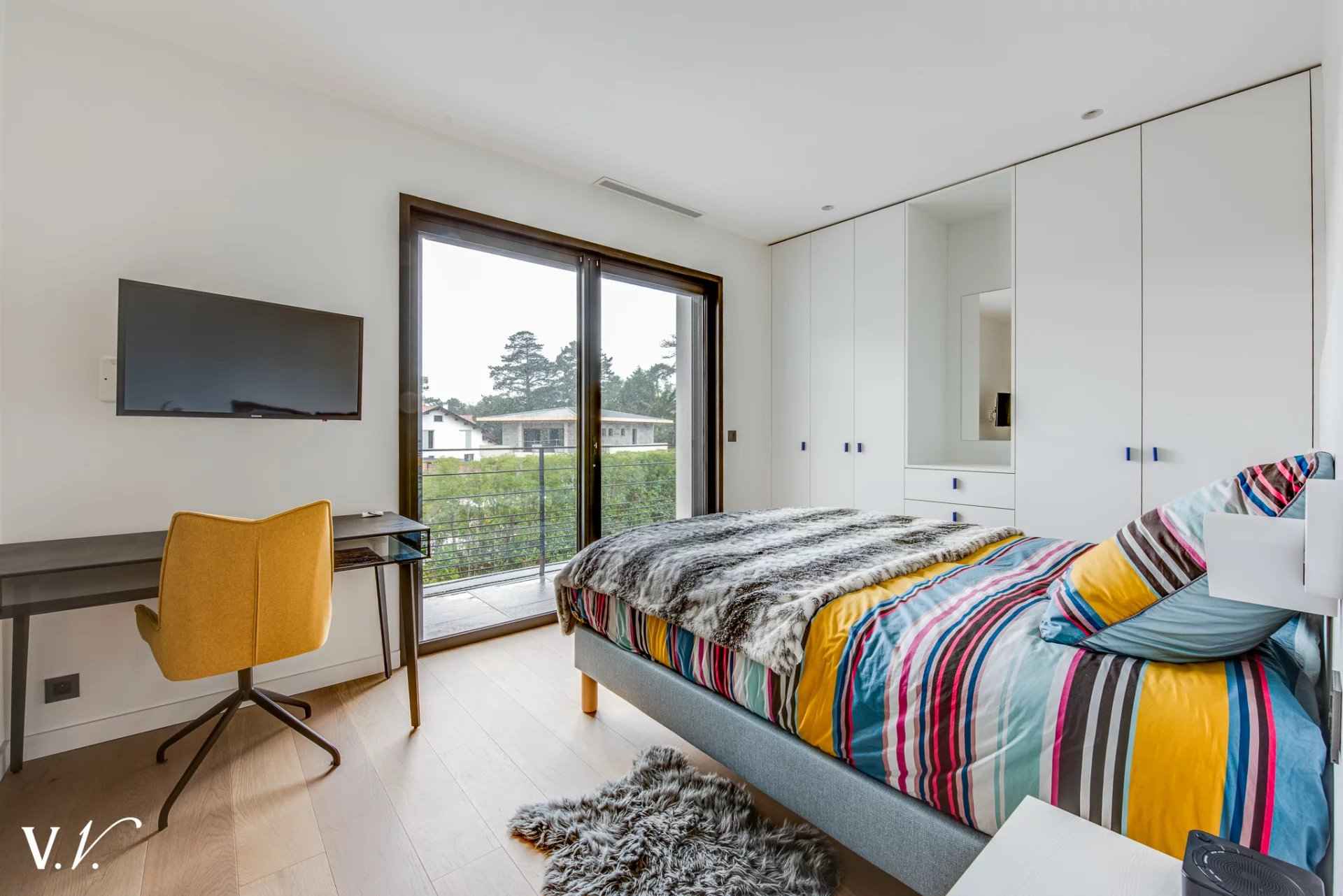 2e5b16dbcfa847fe4fa9b347aba1e345 8e66aa6bf0 1920 original - Attribut alt par défaut.