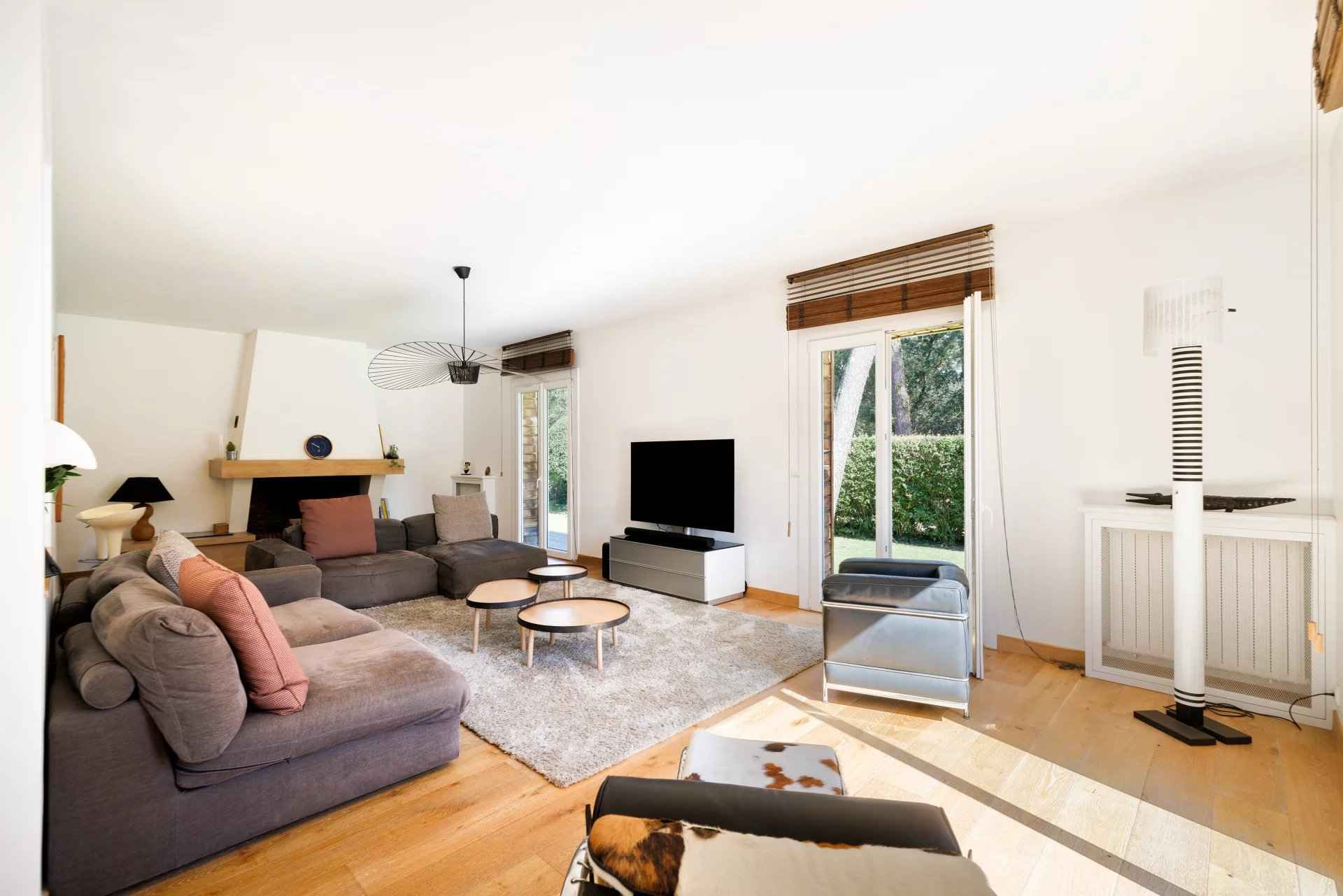 3bd0a839fdf51c2a46acaa15db8c43a2 679c2ba572 1920 original - Attribut alt par défaut.