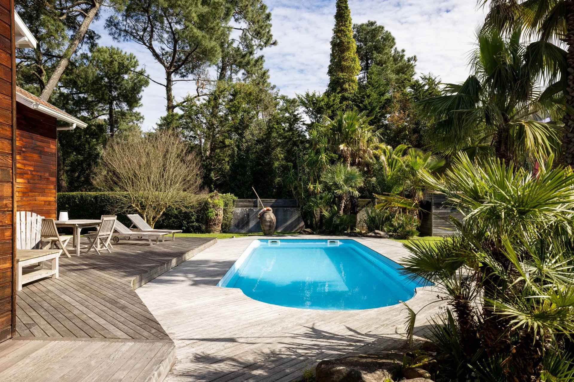 C4ba4e4cc1273de21c52294da74ee17f b1dd893582 1920 original - Attribut alt par défaut.