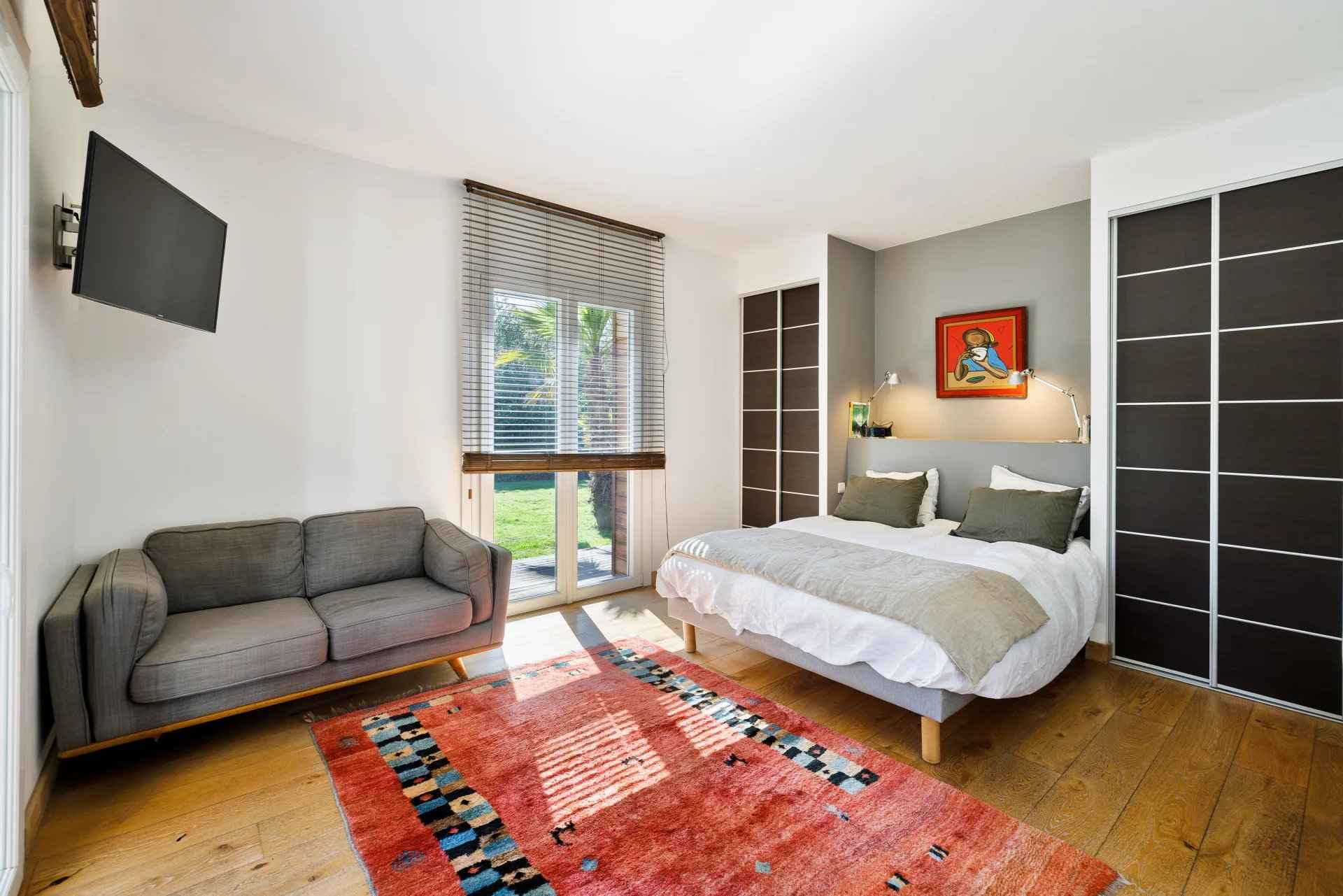 Cc1d1c0dbba7833257fe3a45d1b705f6 6132188f19 1920 original - Attribut alt par défaut.