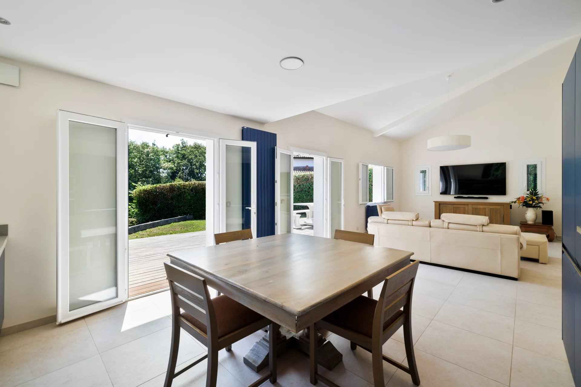 Aad77dbd780dd2a005077ea7c526f459 6602ad1455 1920 original - Attribut alt par défaut.