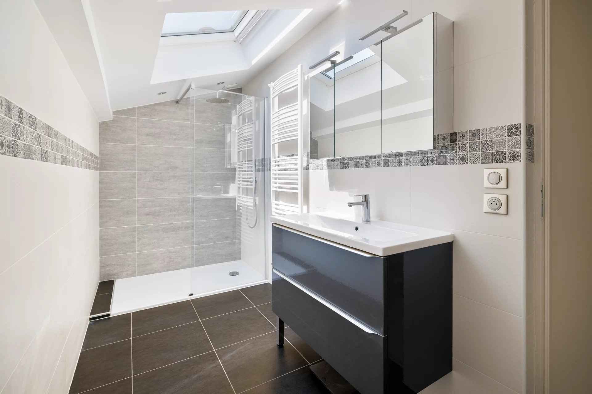 95ccb0e9b35dda23ad16ed477a79db06 5fac729d8c 1920 original - Attribut alt par défaut.