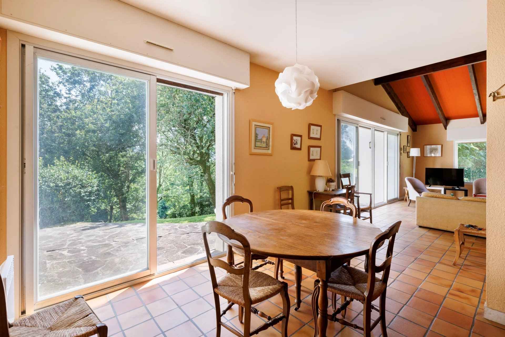 865d3bd28b72a1e53018c3a3826b582c 296cfca681 1920 original - Attribut alt par défaut.