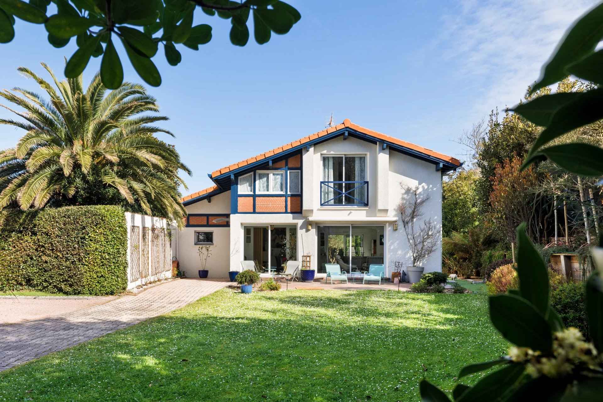 0689d7a1e5a1d9cd49bbdd8fa919a104 276888dc16 1920 original - Attribut alt par défaut.