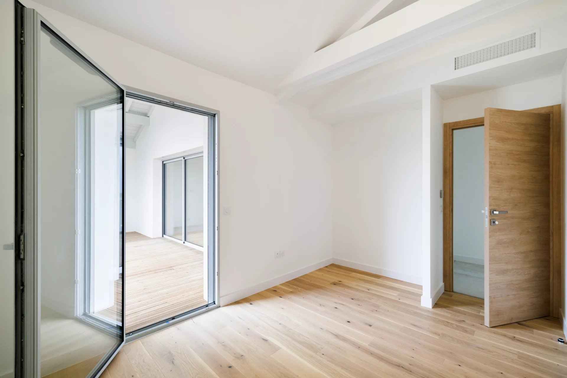 1df54f08214c9c9876c7bbdaf4e99d83 64c47505ac 1920 original - Translation missing: en.helpers.application.image_tag.default_alt