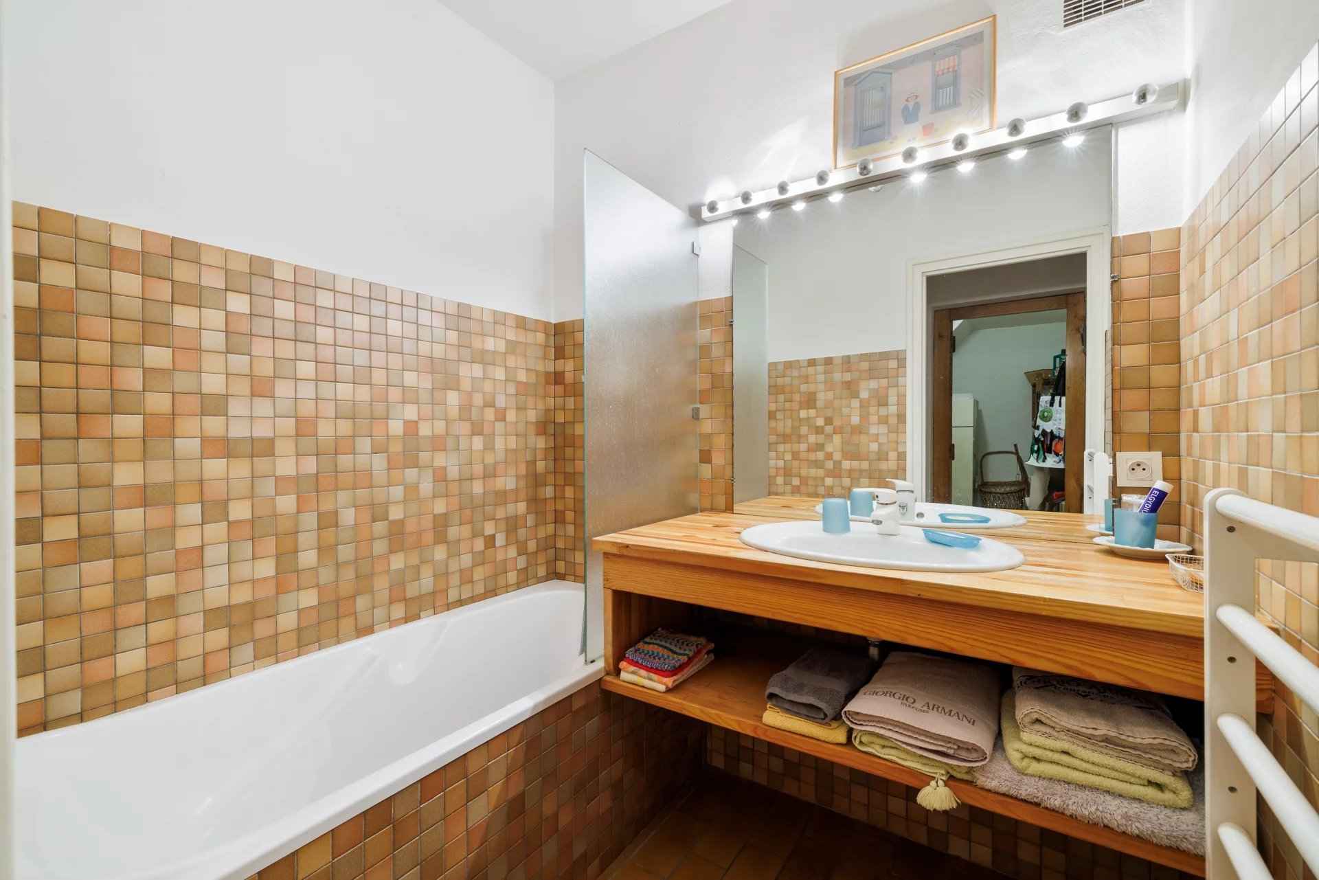 5a0d44efc7d8abfe94a5e00cf3e7eae8 a0edbb1fbf 1920 original - Attribut alt par défaut.