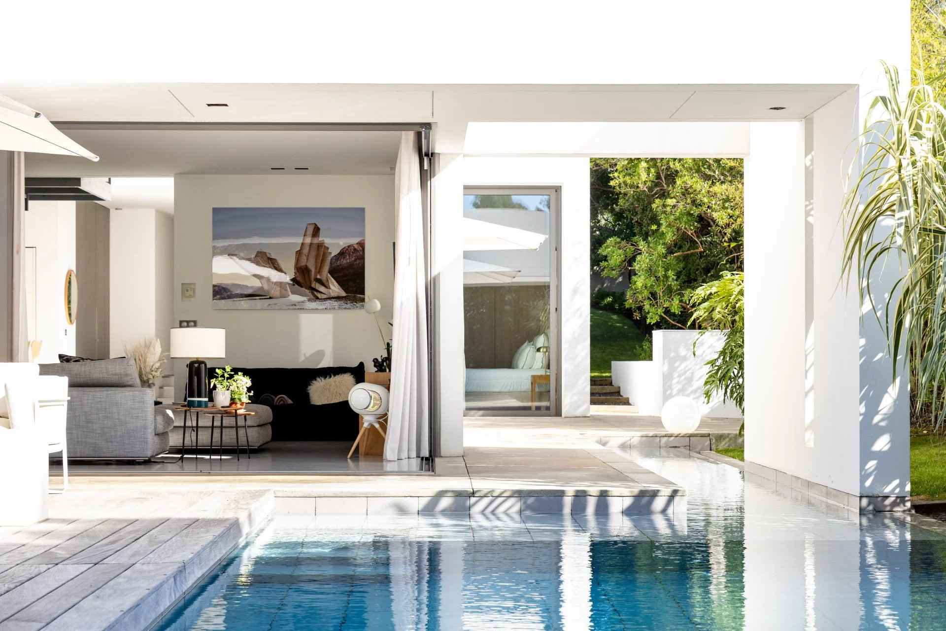 Edeaa18b3e6c64b735fec064f62b0f1c b60f39ede9 1920 original - Attribut alt par défaut.