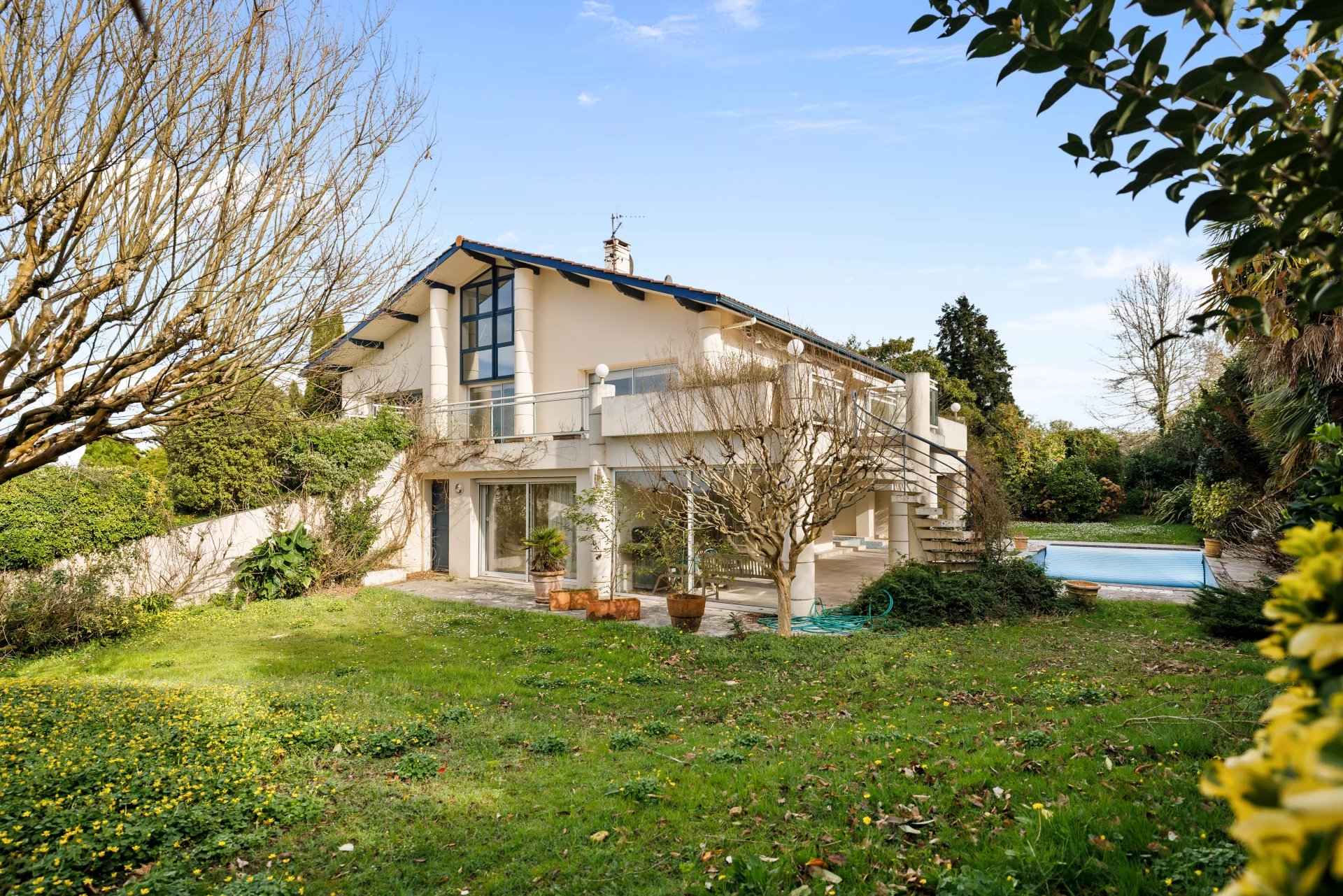 1a0add352f07869be79cf0414bfdf388 e34394c95f 1920 original - Attribut alt par défaut.