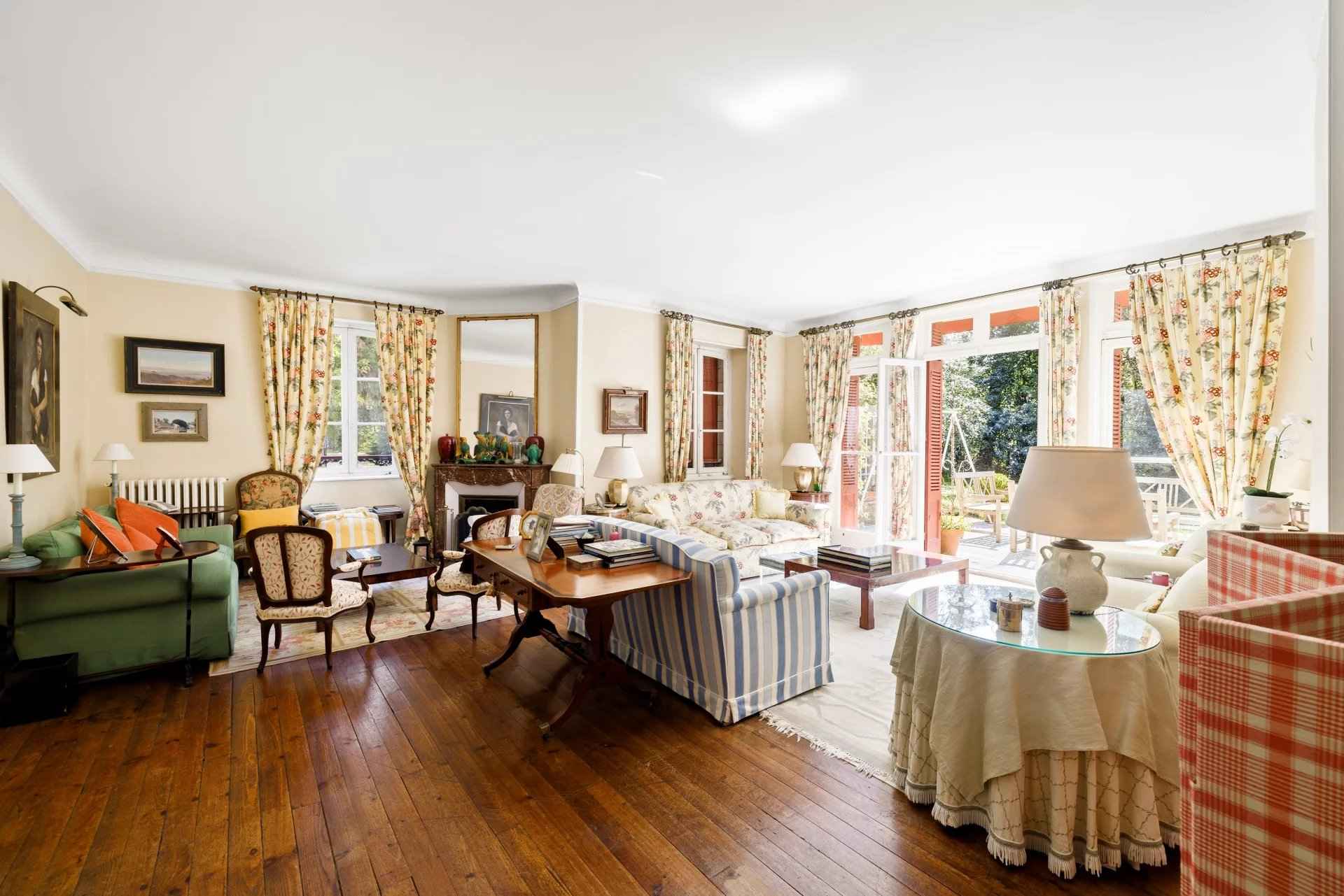 D709c35f000725fd95c069f34016c55b 1d982d3b76 1920 original - Attribut alt par défaut.