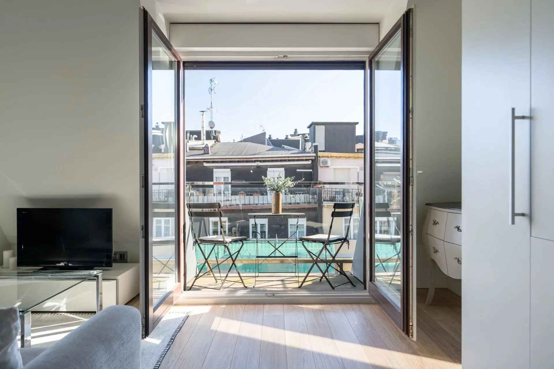 29459235179aedf091bde568f18a87ca 5922d8ae6d 1920 original - Translation missing: en.helpers.application.image_tag.default_alt