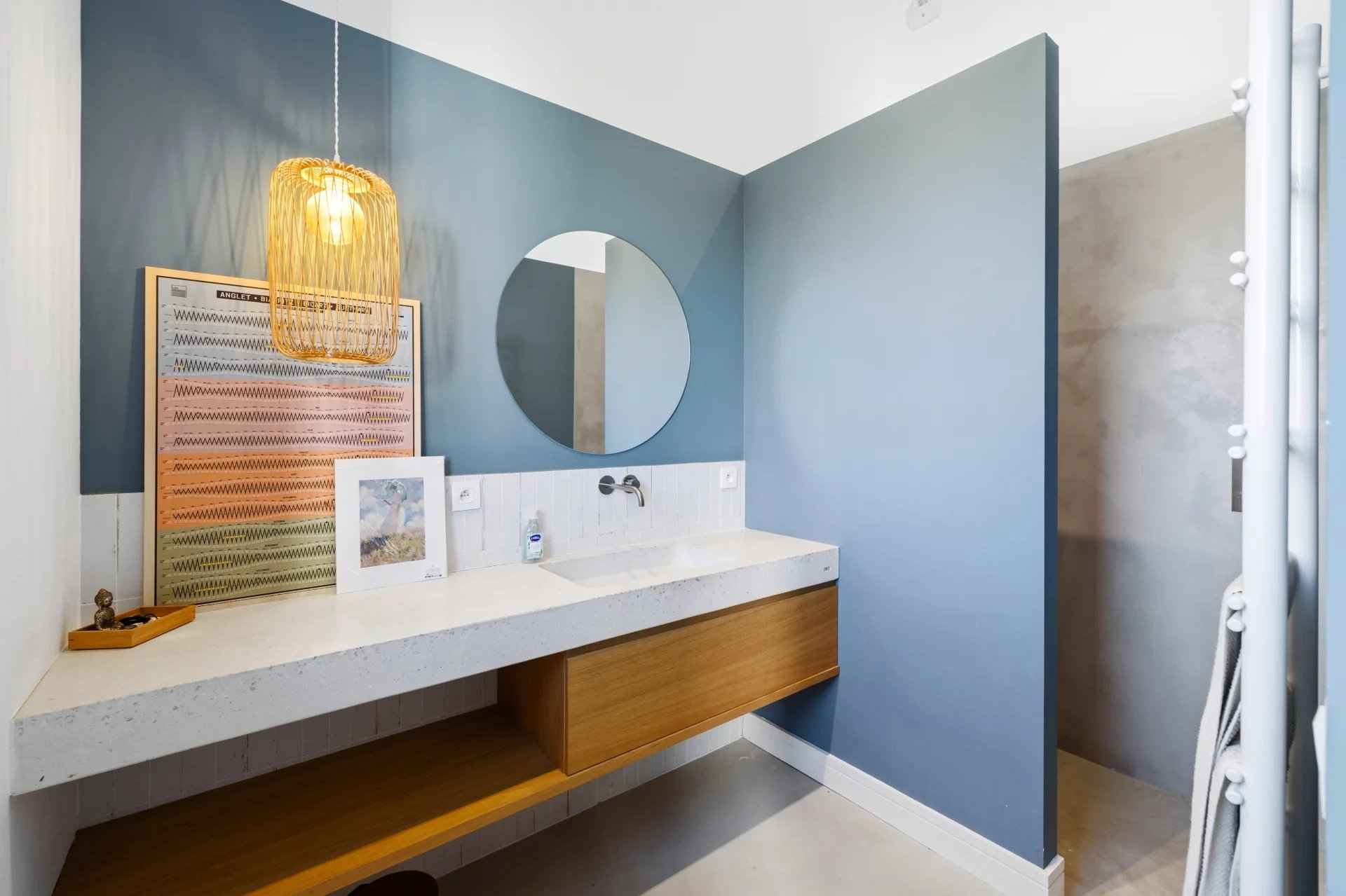 6ae16fc9a384a81dfaac2ef430f0572f 0177a0338f 1920 original - Attribut alt par défaut.