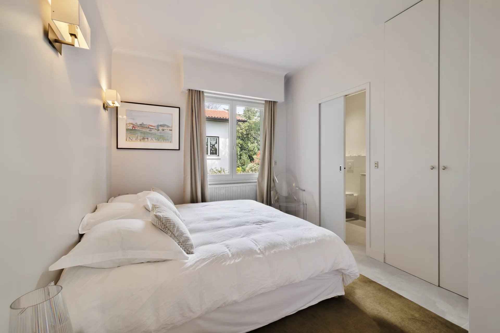 6efe43aa596587c04d92bb0b1189f471 801a88a471 1920 original - Attribut alt par défaut.