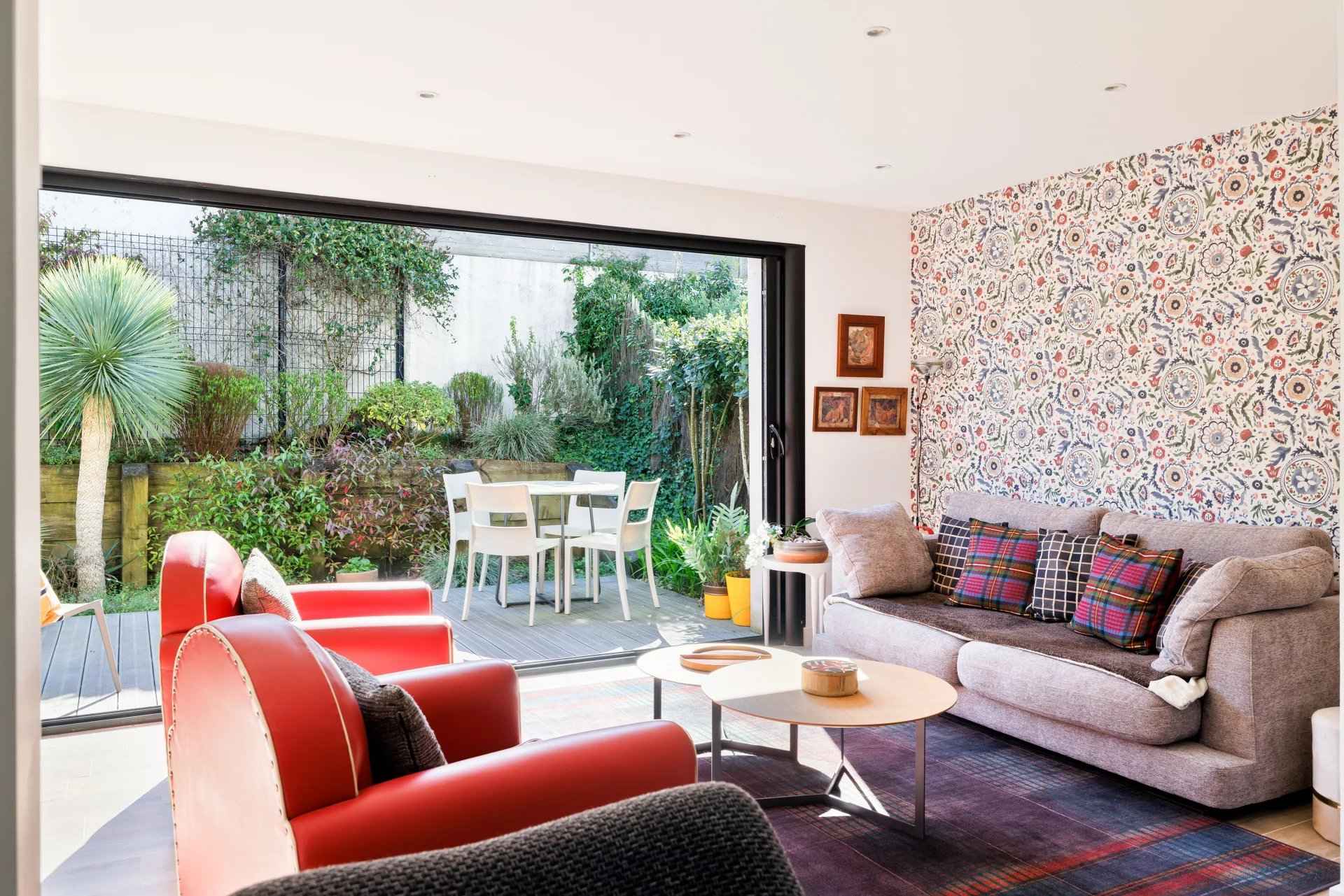 E94b4f4e072a0310f3599a561479952a d198da4481 1920 original - Attribut alt par défaut.