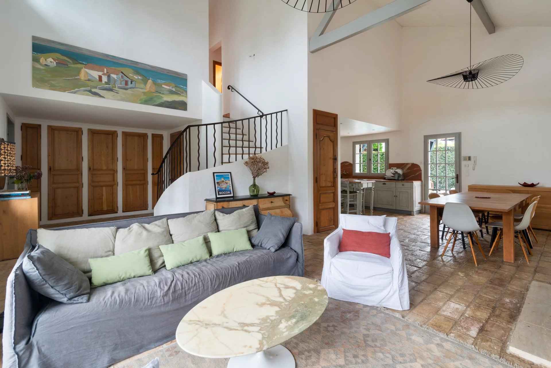 302a90f846b00ef8906ad3863765ee23 c237aa9e88 1920 original - Attribut alt par défaut.