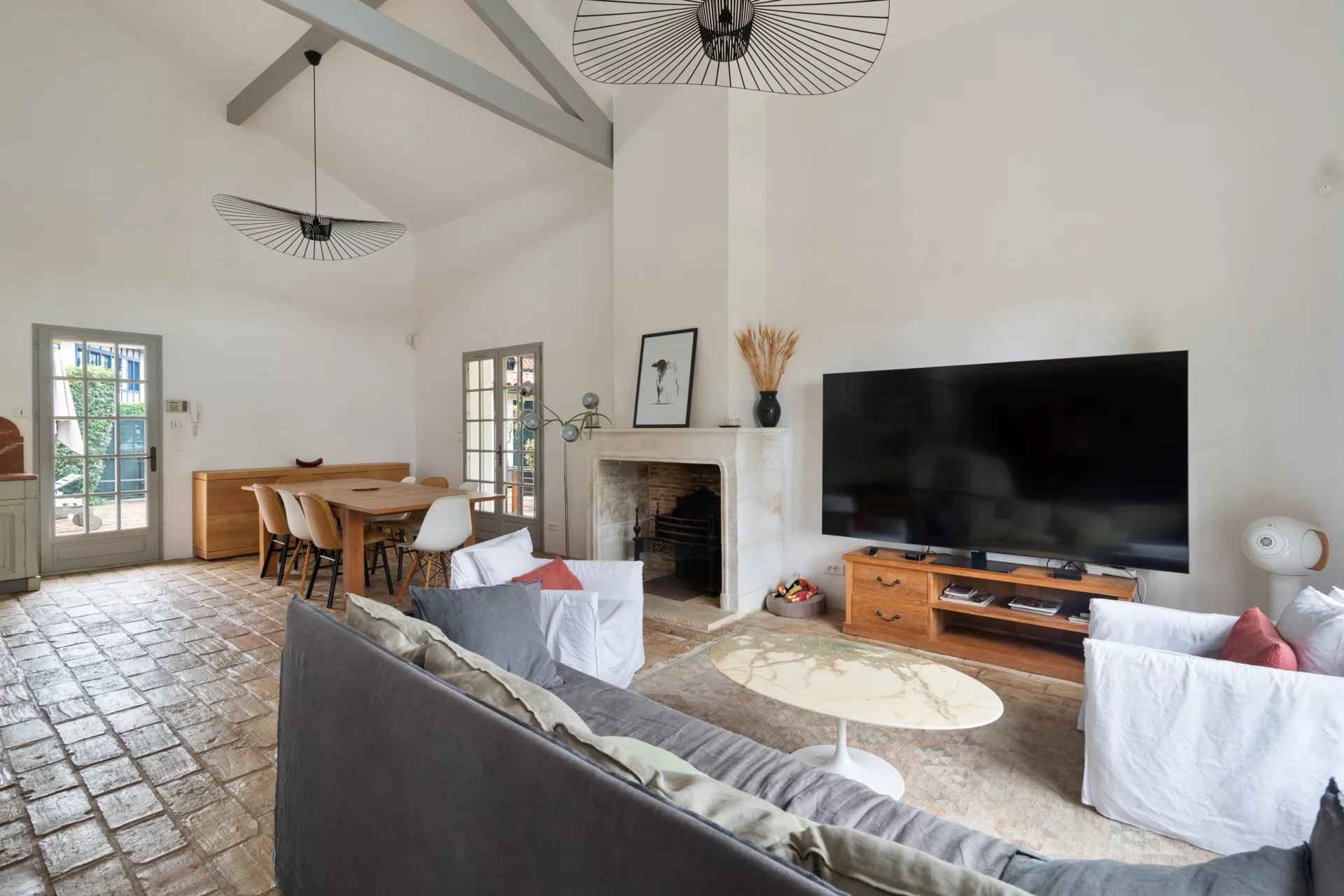 Aee4aafe4edc85c5aa00da645dd4fcfe d9c96597b3 1920 original - Attribut alt par défaut.