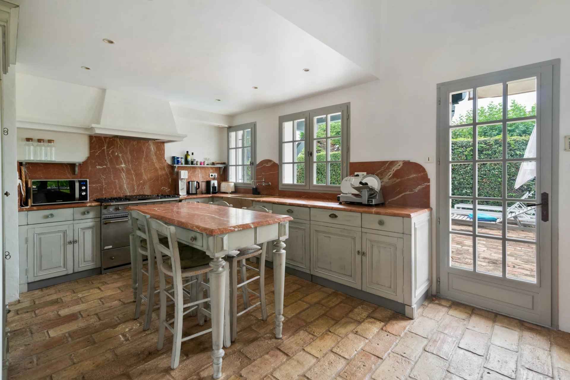 2facbfeb5498670262089be624774795 88acc4c52e 1920 original - Attribut alt par défaut.