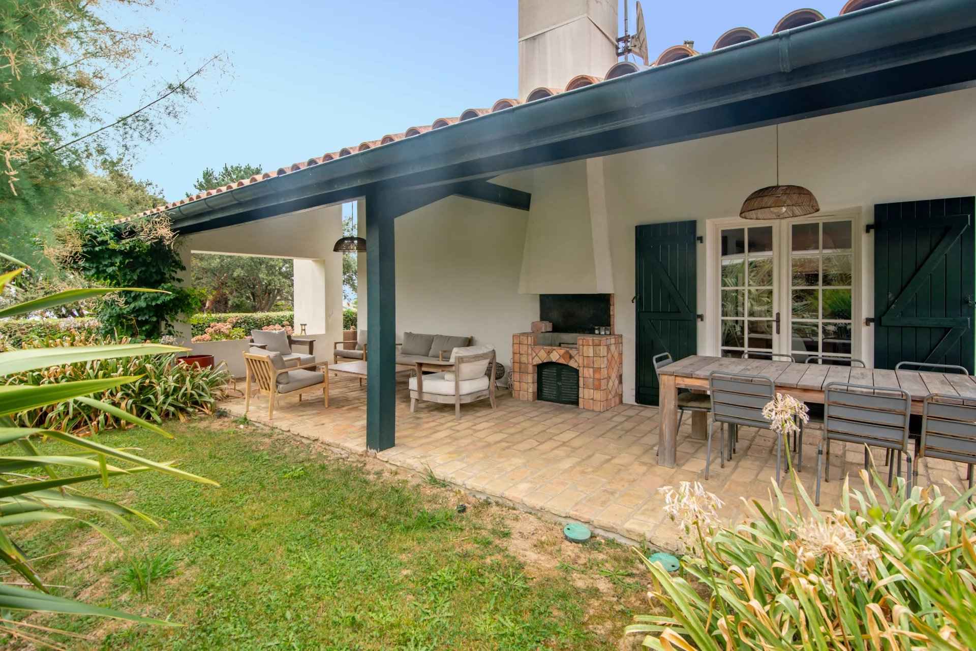 640e977e96fea85e9d624b51a54e12c2 4c7f90e5a6 1920 original - Attribut alt par défaut.