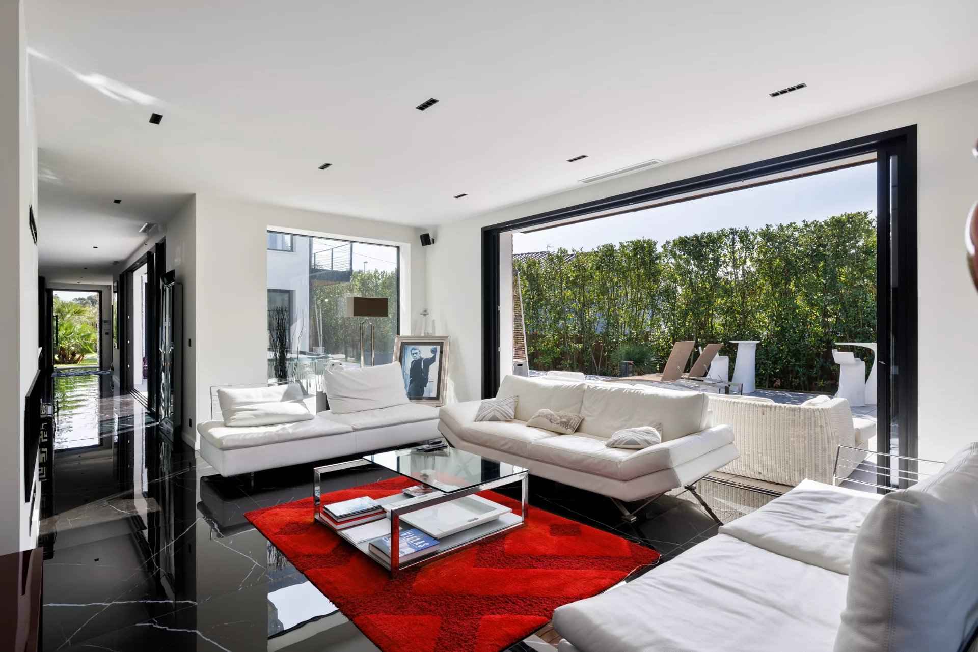 E0e0a308b72510a6be8aff6ab626aa02 69fc616808 1920 original - Attribut alt par défaut.