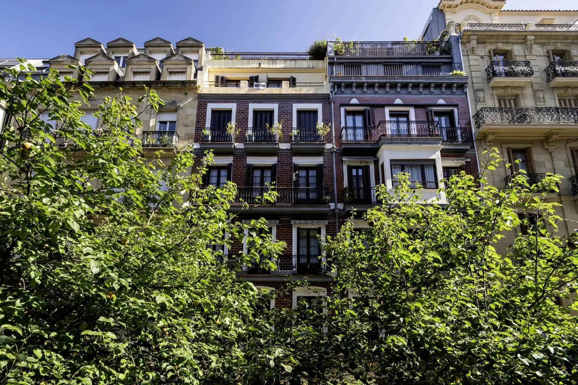 F193b72440df449927b68aa6007064d5 e6ae28c2f1 1920 original - Attribut alt par défaut.