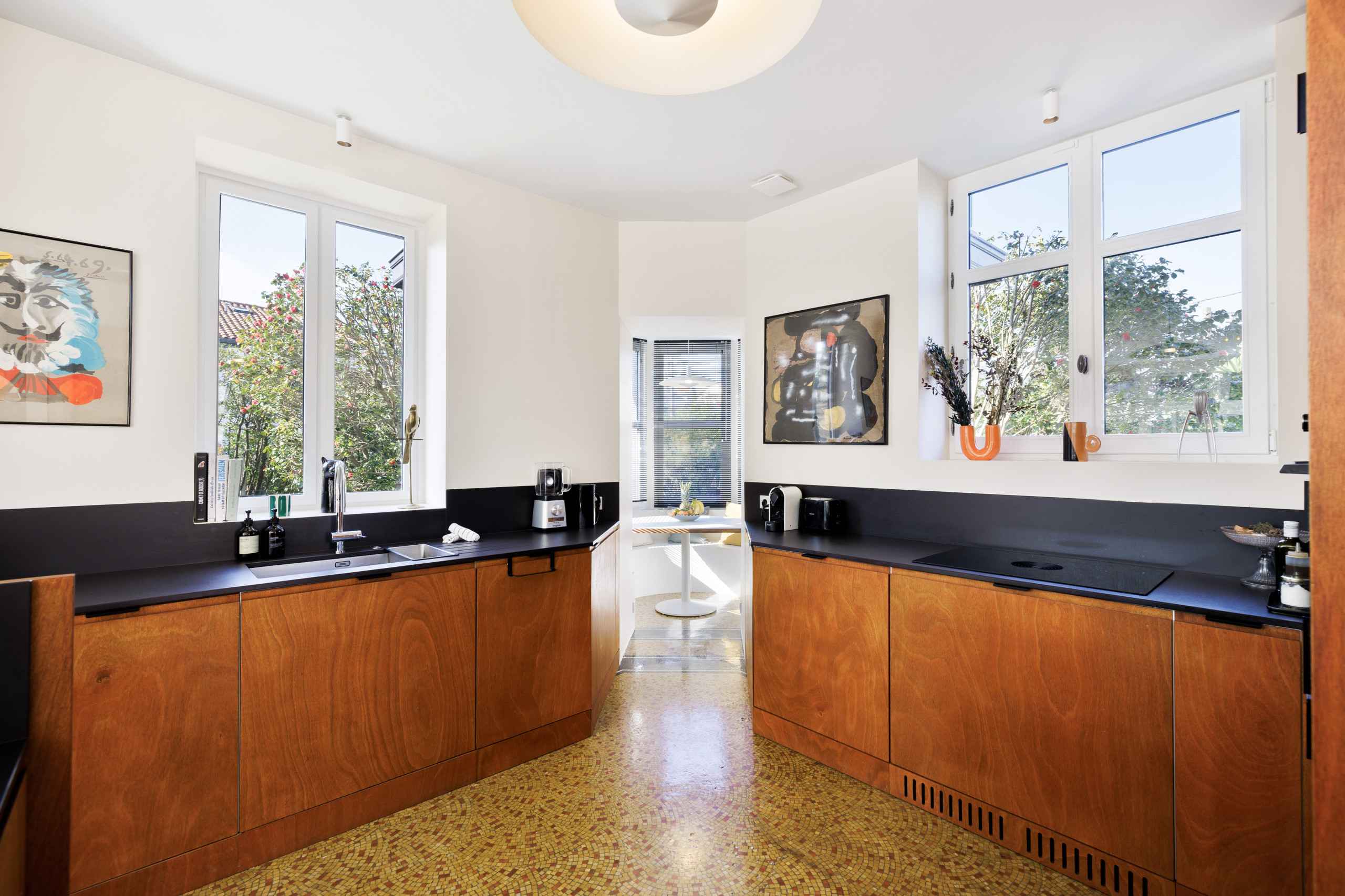 1772033890e85c09ffe7df88d48ce23c68e0c3c025 - Translation missing: en.helpers.application.image_tag.default_alt