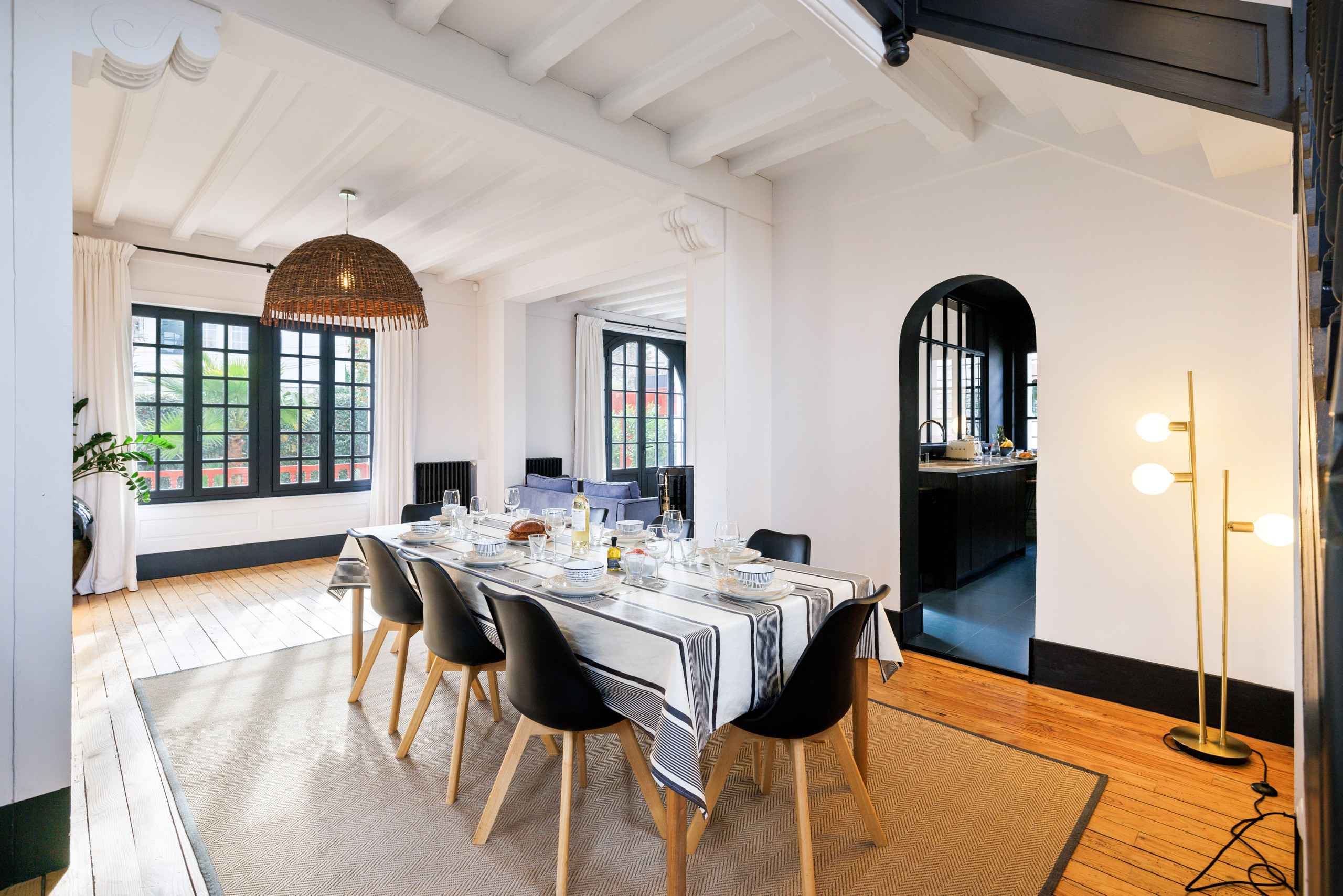 176848035364745ee0e493ac5703361578cc9acb85 - Translation missing: en.helpers.application.image_tag.default_alt