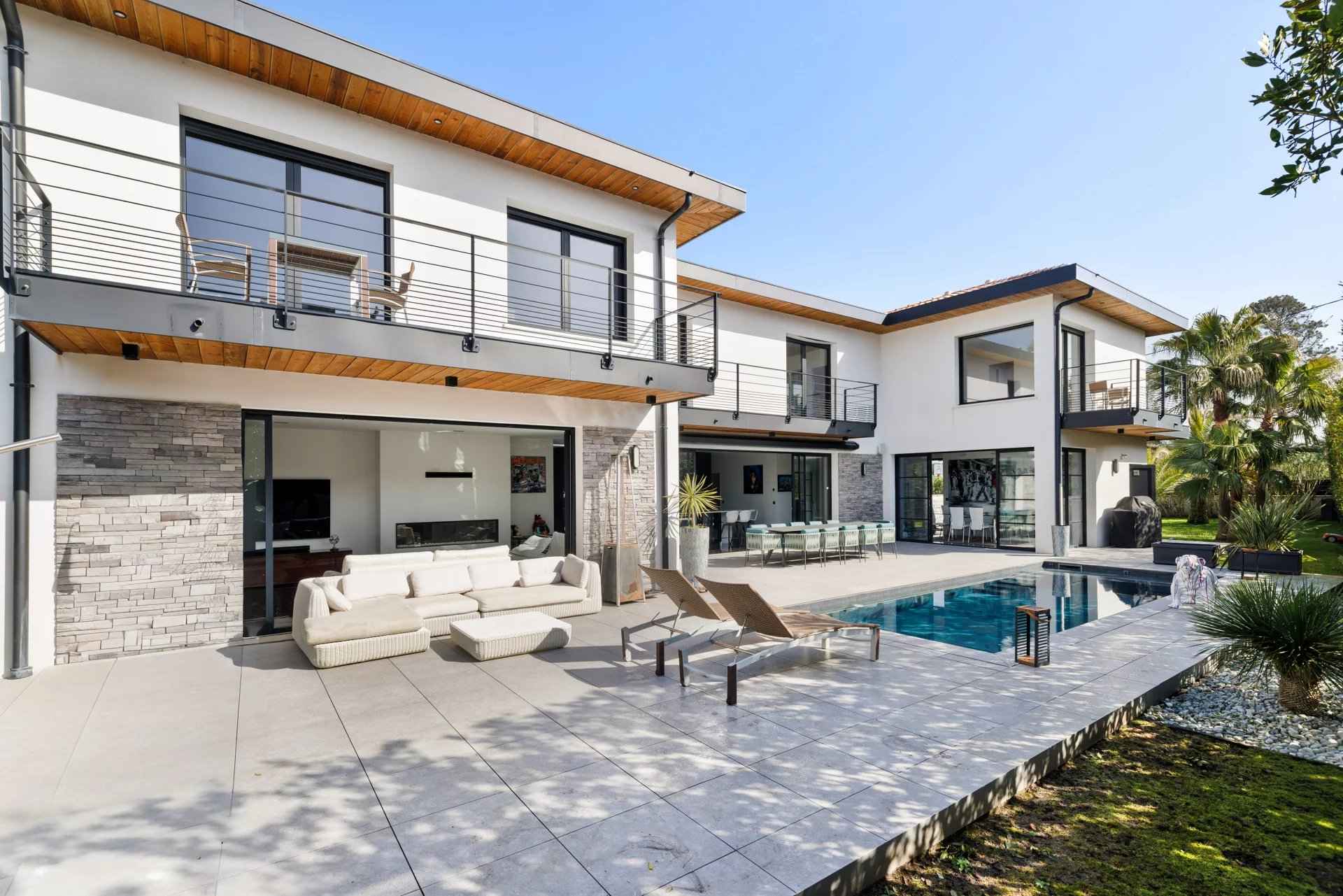 4ef9bbe68f642e49c2ad04f946aac5a6 02bc43be9a 1920 original - Attribut alt par défaut.