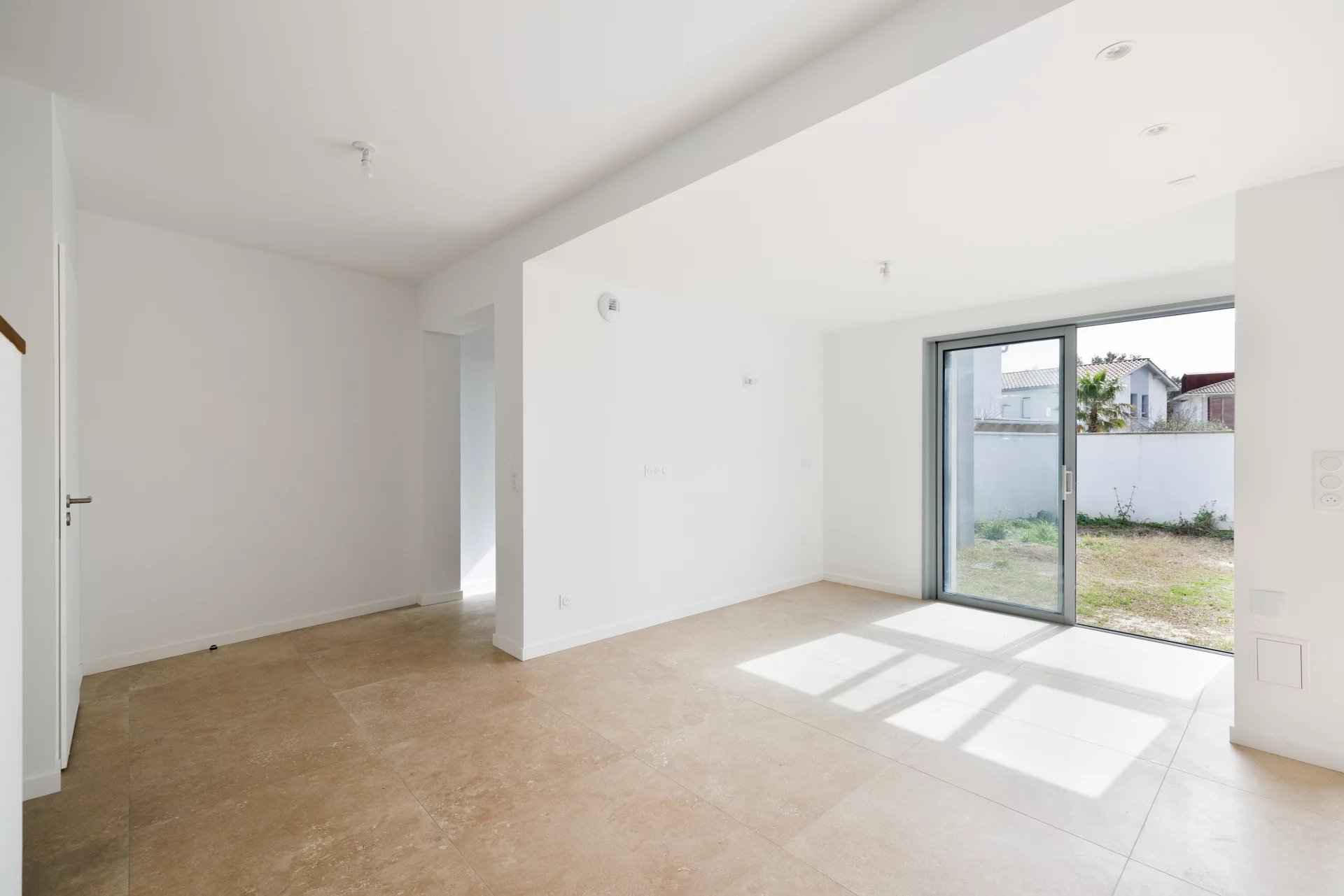 464ad02c2f3f1eb39d33411957e2fc13 385af977e2 1920 original - Attribut alt par défaut.