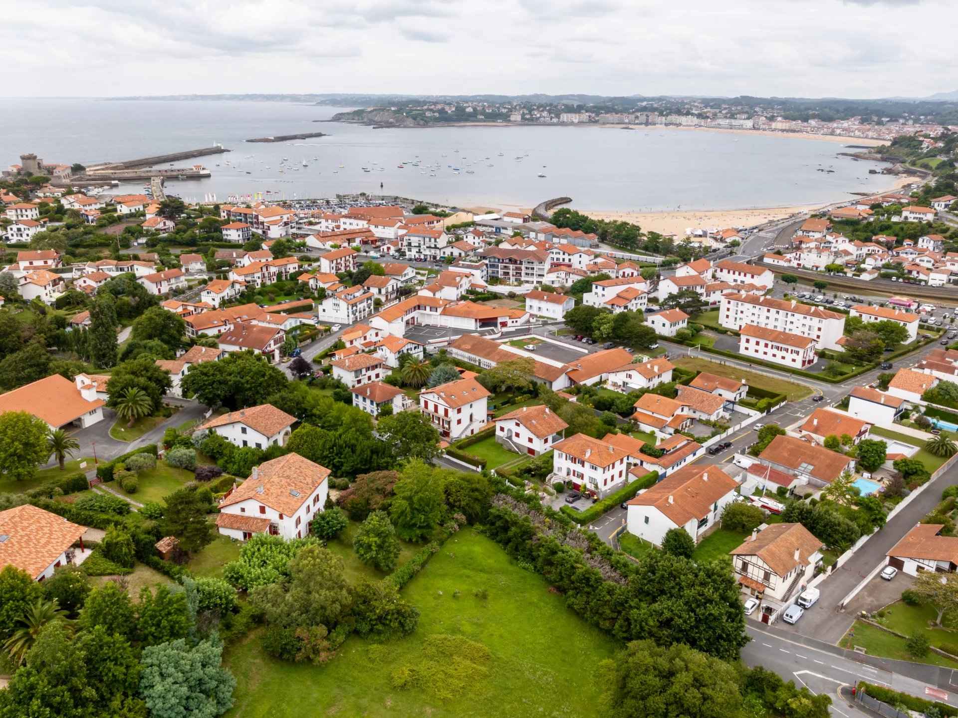 4ab26bb5f83feeb6953cd5d86016c704 70eb0464eb 1920 original - Attribut alt par défaut.