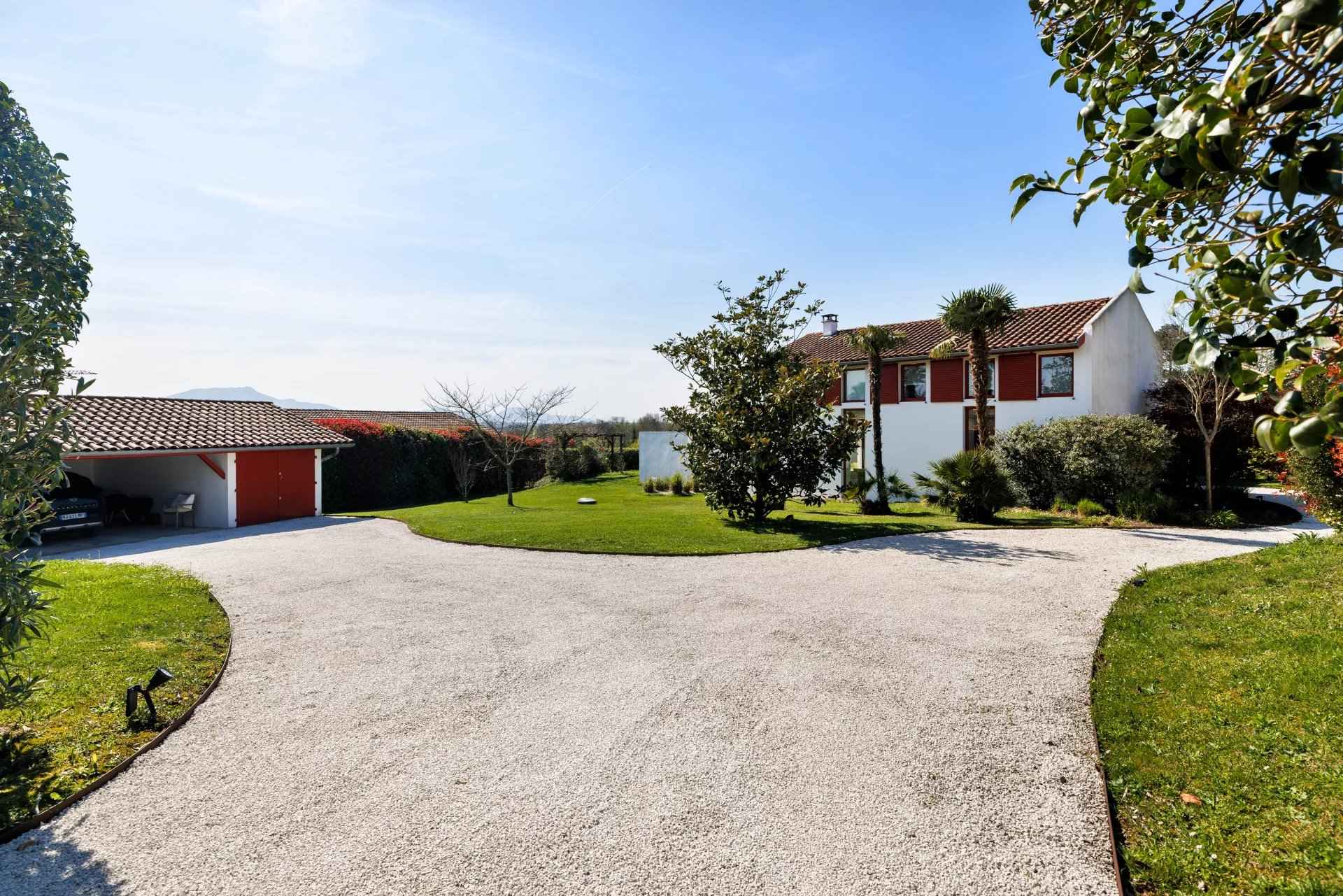 Fd8c23d66408d9ab641d9a4aaa95f912 0b6b509b6f 1920 original - Translation missing: en.helpers.application.image_tag.default_alt