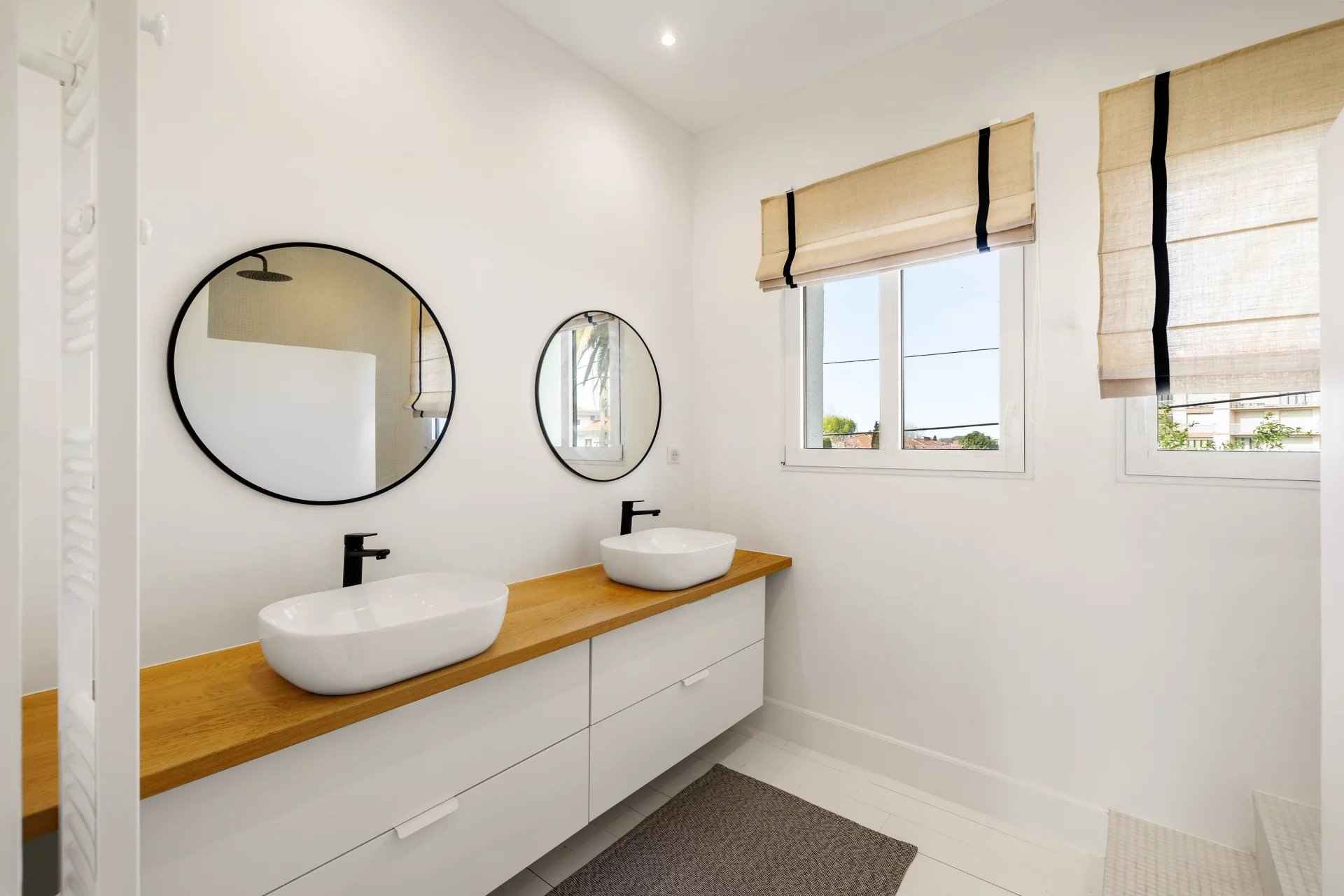 48a07503b8589ef0ccea23cb9a064e48 6cc8626872 1920 original - Attribut alt par défaut.