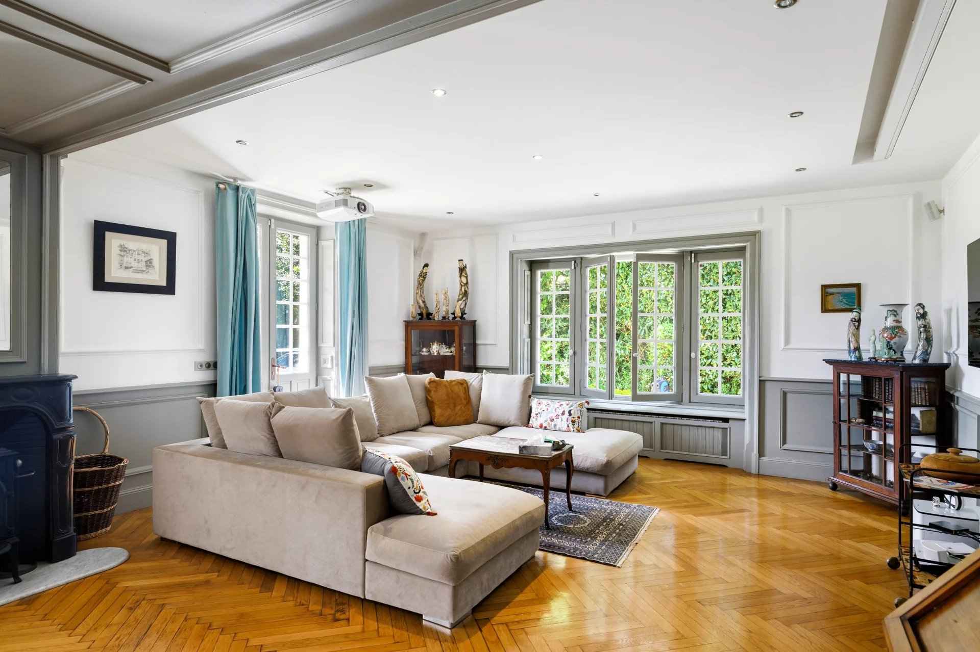 Cd060fde37e9eeebf0ee0c7c18672d5d 2c8e1a6f14 1920 original - Attribut alt par défaut.