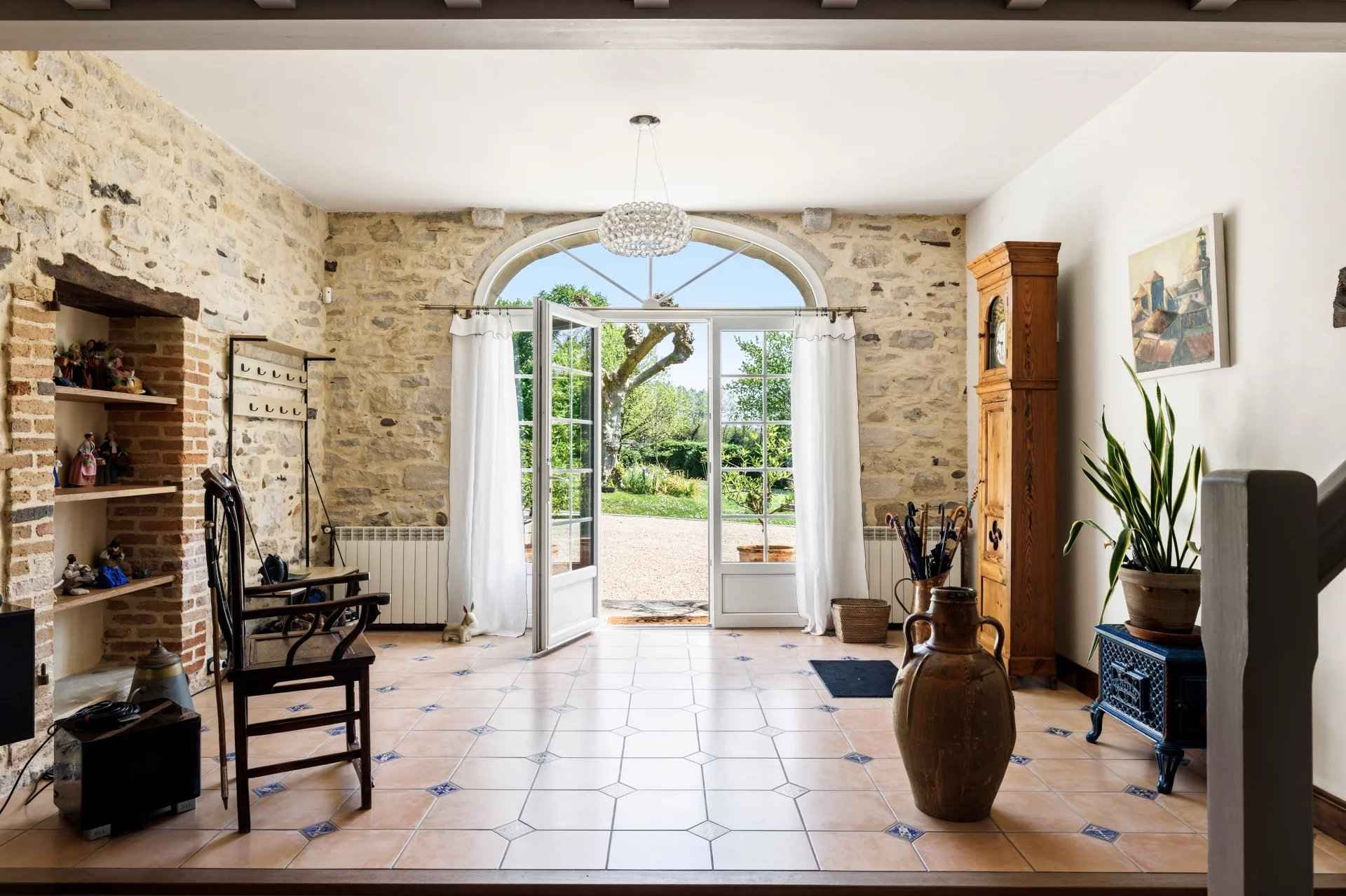 4aa3502de89bca66077073d04808cff4 1d7e7210cd 1920 original - Attribut alt par défaut.