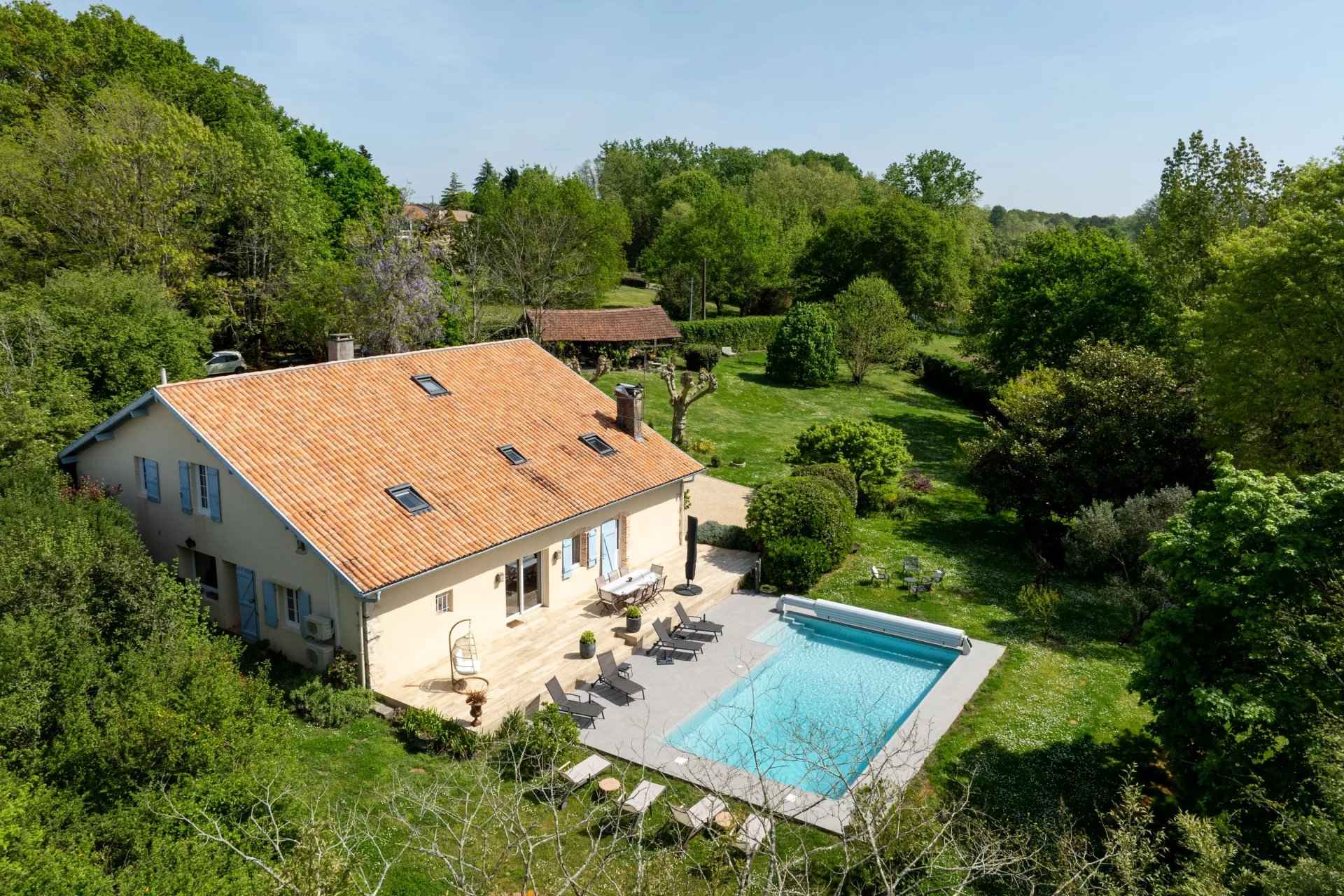 Bfe1bac38a504b48b6ba42e92eaf1caf 523e5d50ef 1920 original - Attribut alt par défaut.