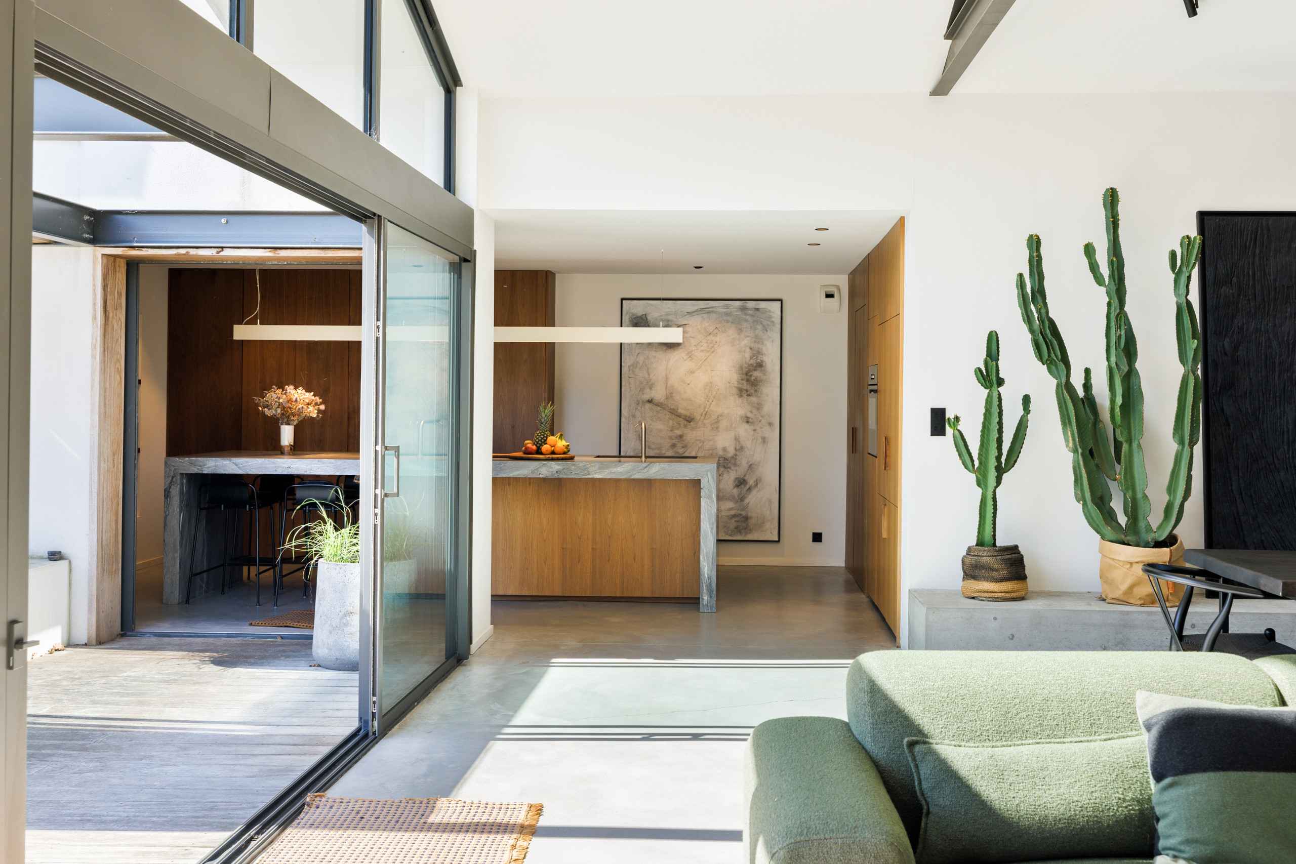 177575067505420a162465c41a9e3a7f4300e60936 - Translation missing: en.helpers.application.image_tag.default_alt