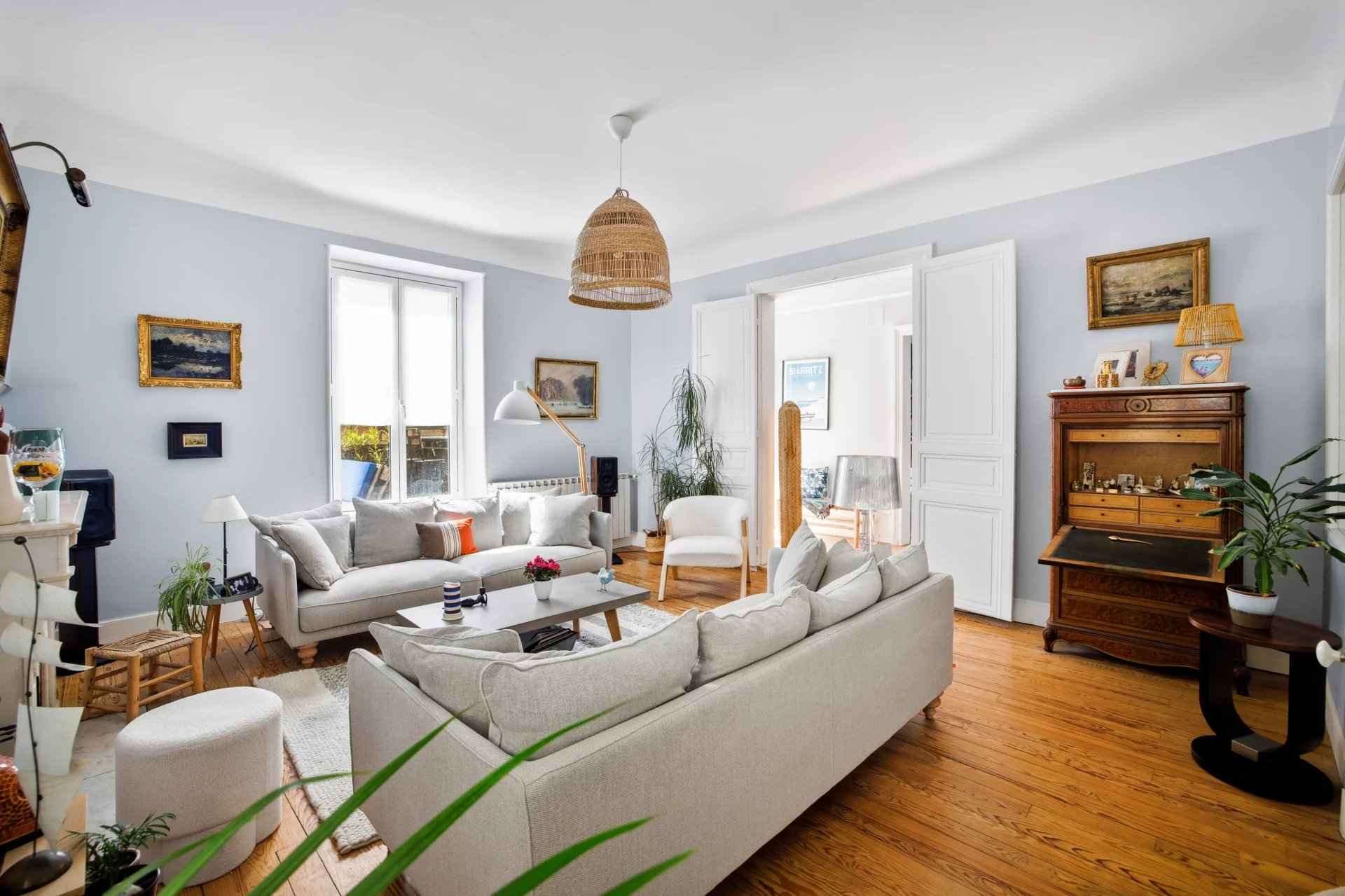 10b33a47b5419d22fa864bc58178e59e 653b274abb 1920 original - Attribut alt par défaut.