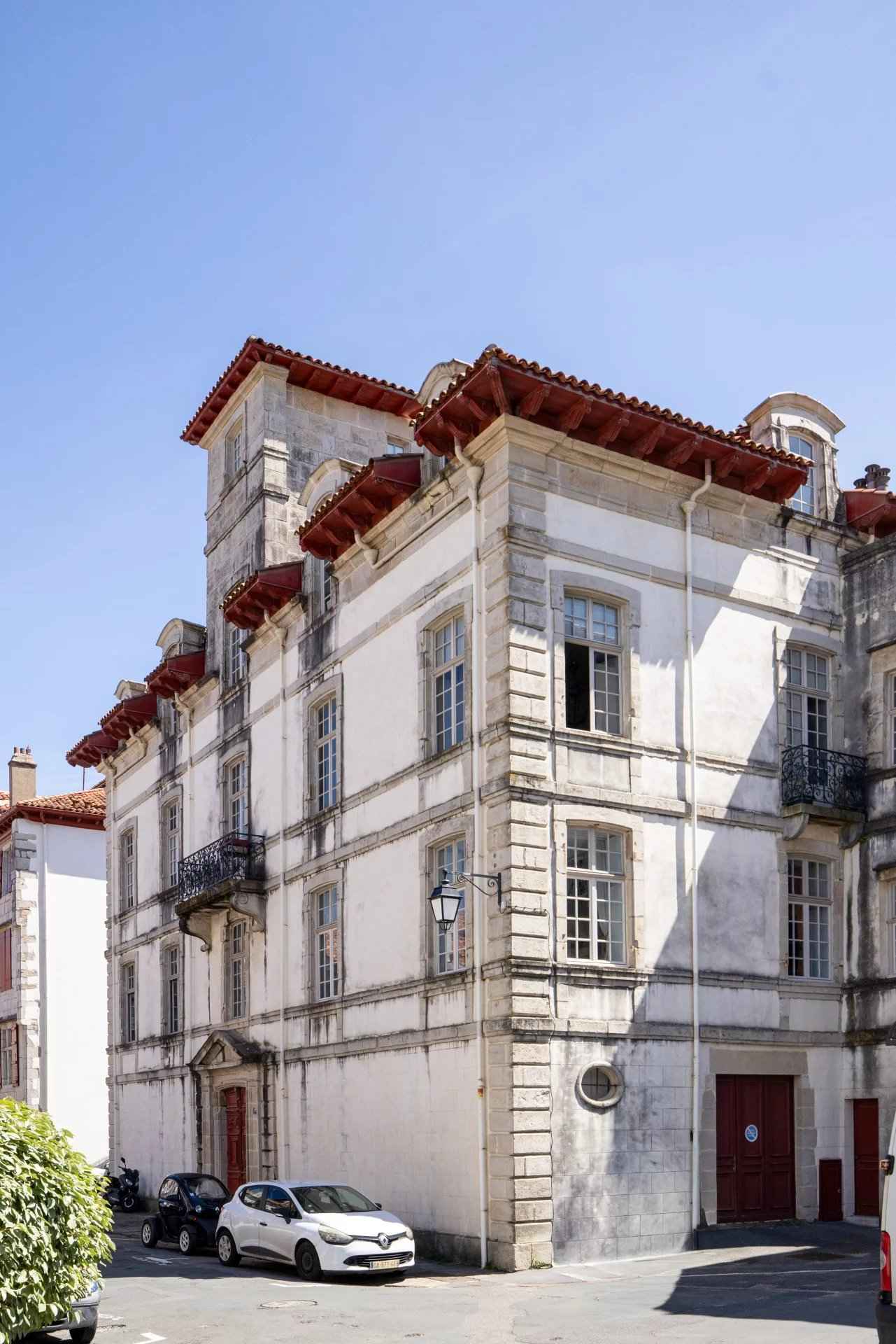 7688636812cf8fc4bc95483aeaa8eeb1 8c995c4c98 1920 original - Translation missing: en.helpers.application.image_tag.default_alt