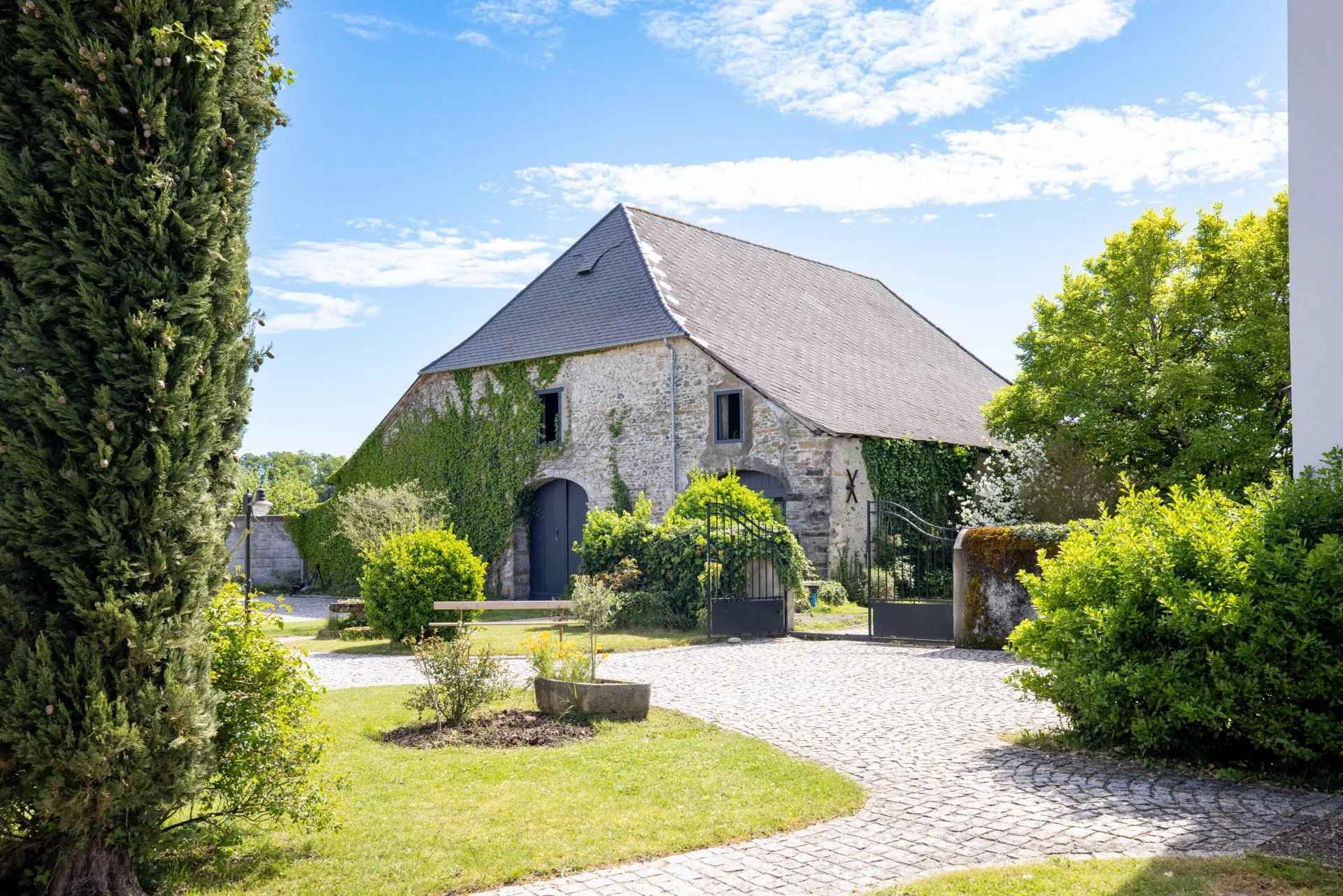 6cc5bdc305755cc906f9b5e06d9809ab e6882d0073 1920 original - Attribut alt par défaut.