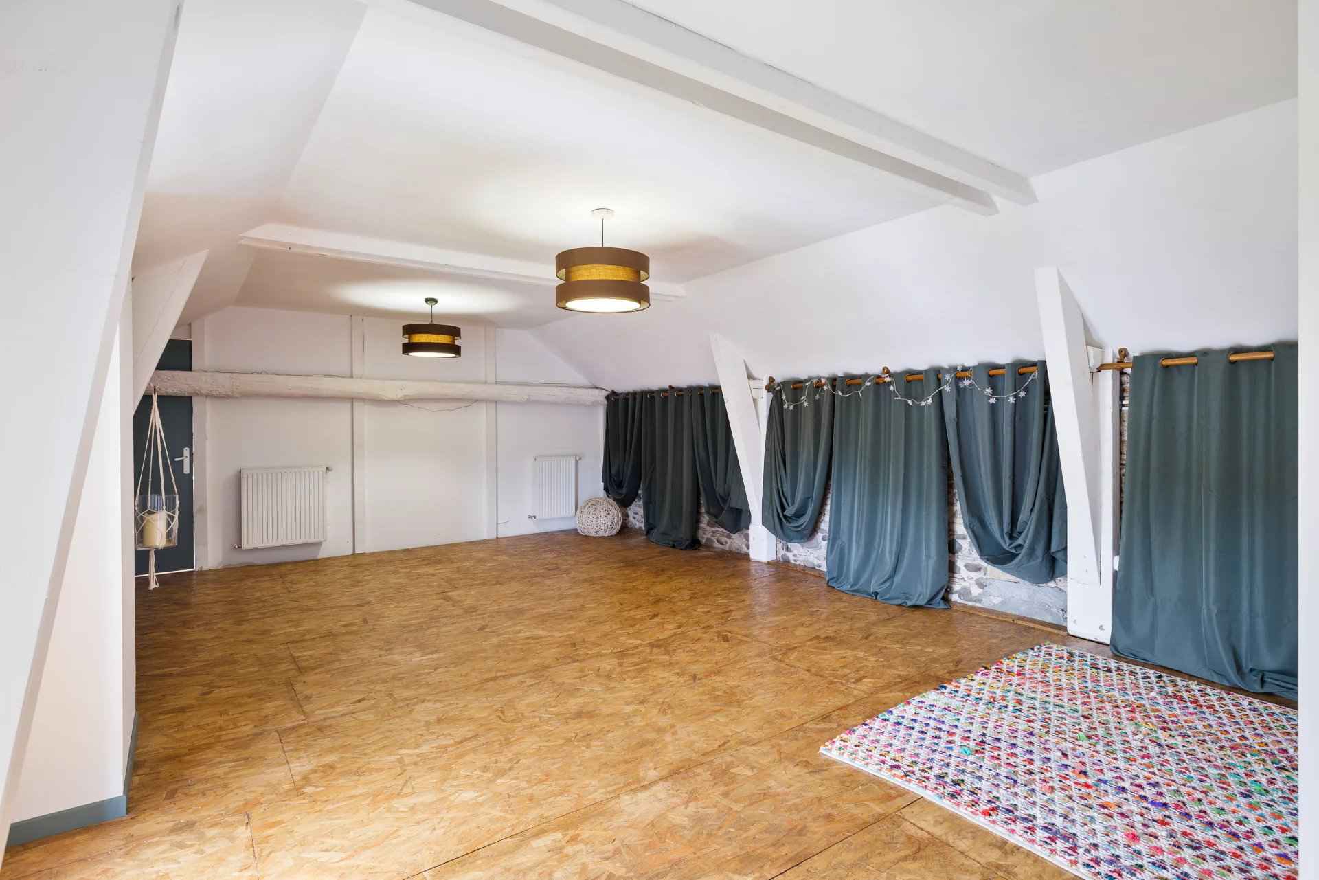 4ec86339149c2315f0f9fb9131946206 fb0b139a81 1920 original - Attribut alt par défaut.