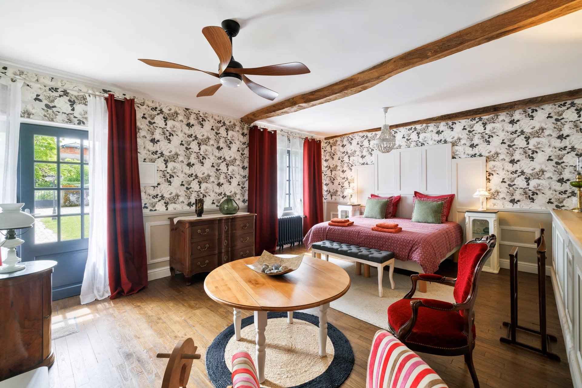 066e05a5dcbc7ba1a8ca697b8c84e828 b8ebf3438a 1920 original - Attribut alt par défaut.