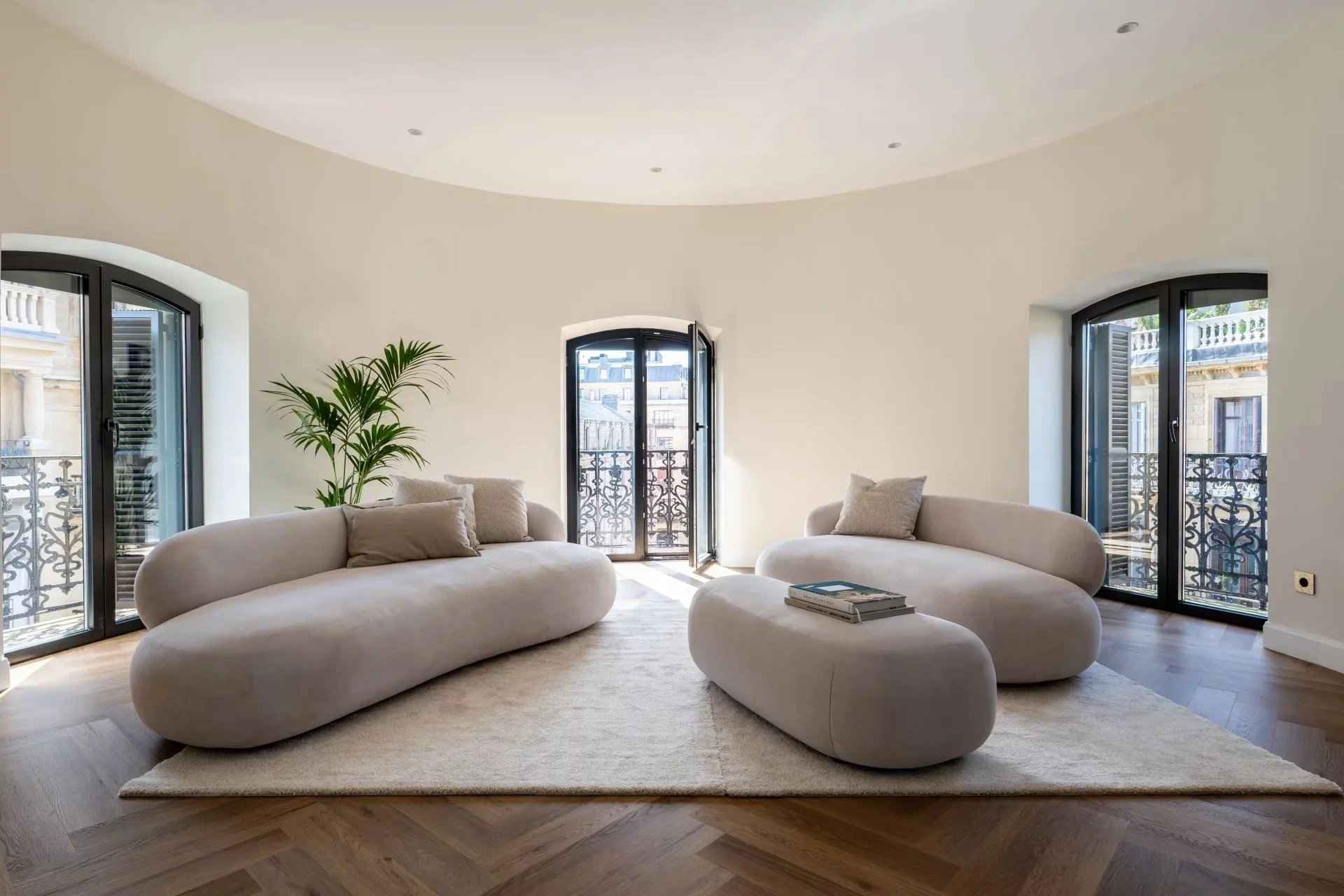 Fae62347b8b9ec8955d35870f6ab73a7 b7d8ee2e1c 1920 original - Translation missing: en.helpers.application.image_tag.default_alt