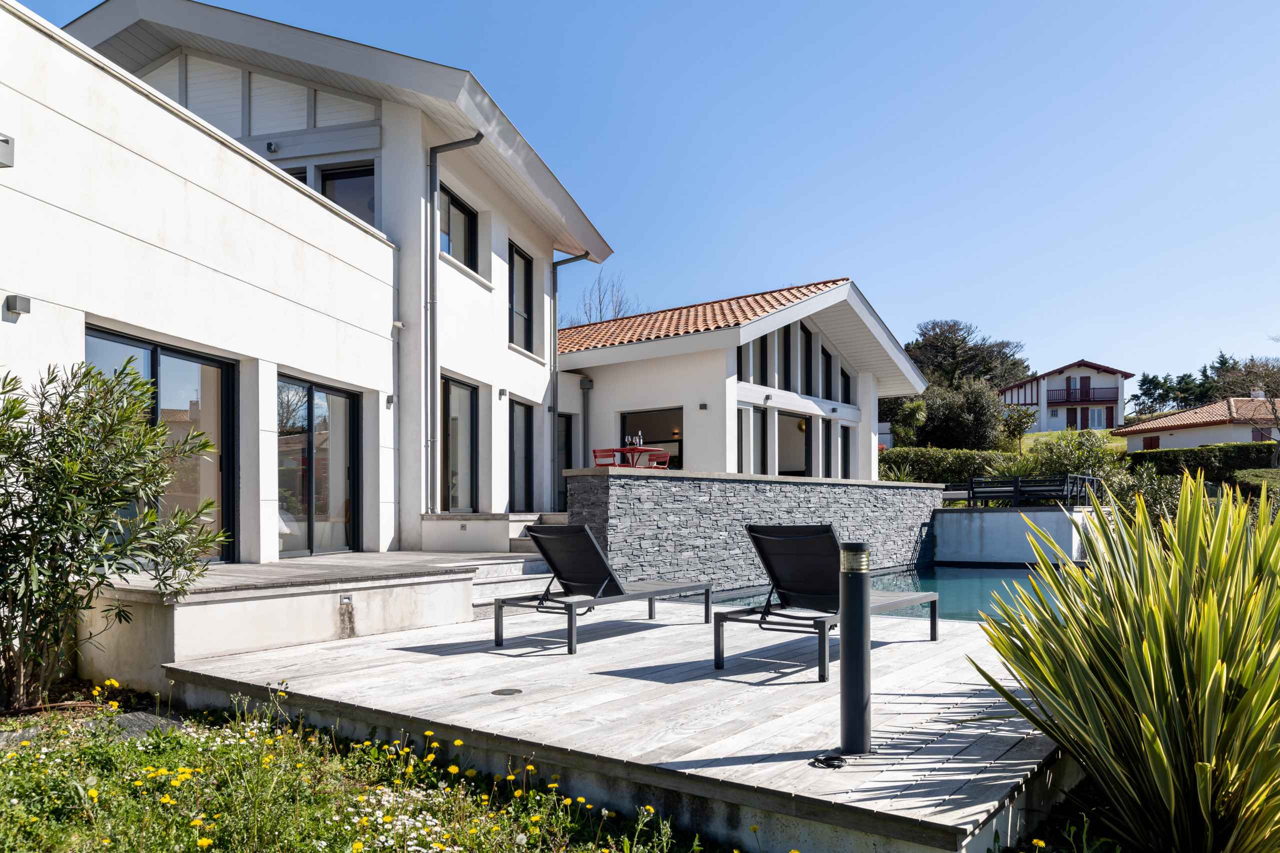 16809500654b8c6947e2e195e4862376fd0e4e6703 - Attribut alt par défaut.