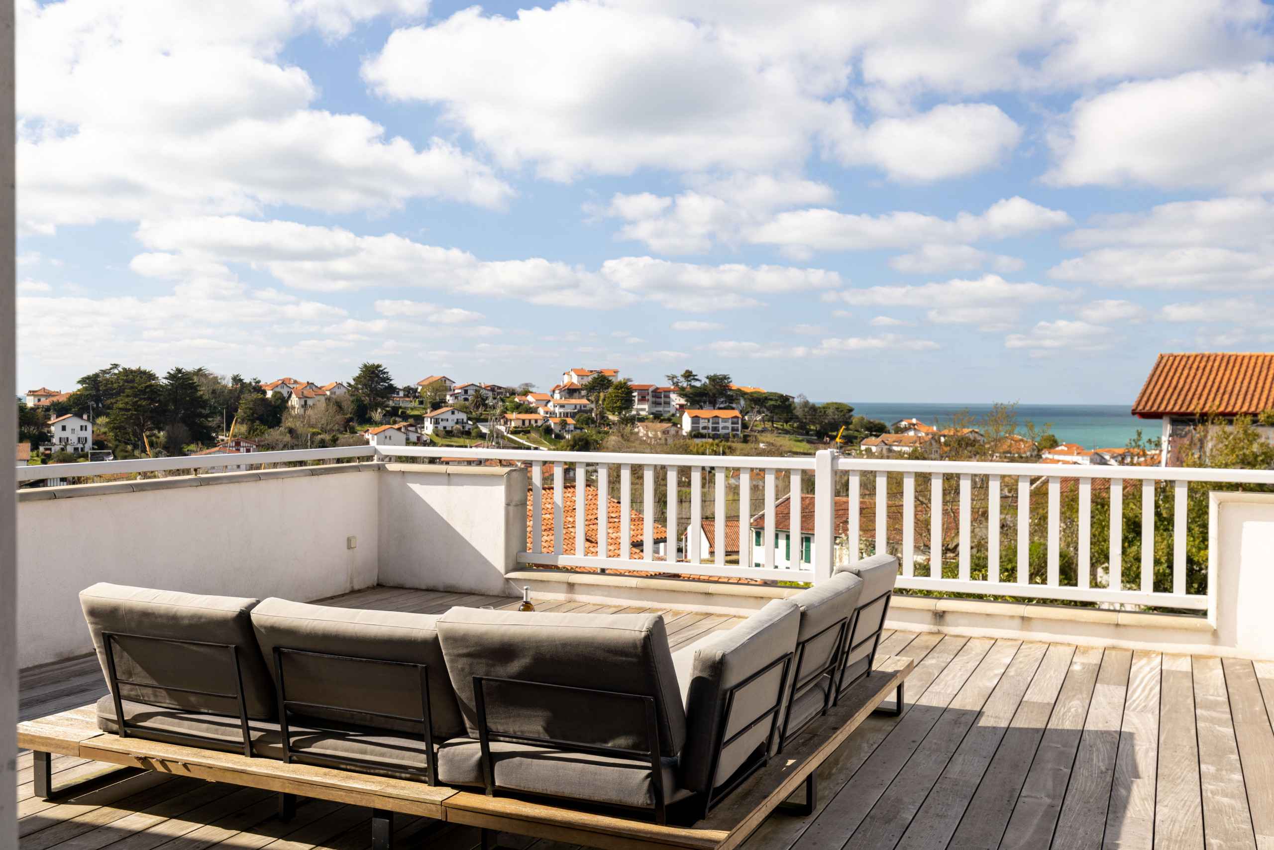 16809501910746d88dd6f2df824e03b43805e14ef4 - Attribut alt par défaut.