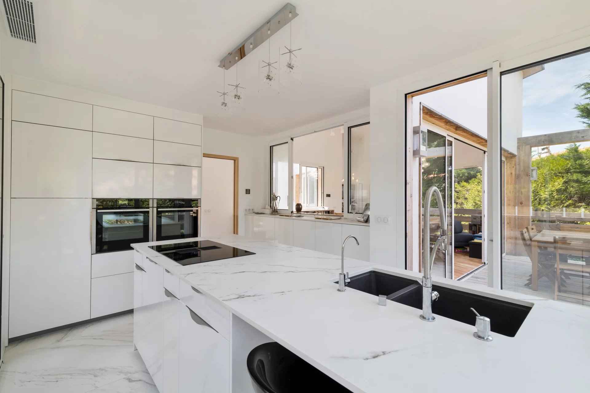 B7ffb5af63818af23f325324420bdaf7 c3d4e36365 1920 original - Translation missing: en.helpers.application.image_tag.default_alt