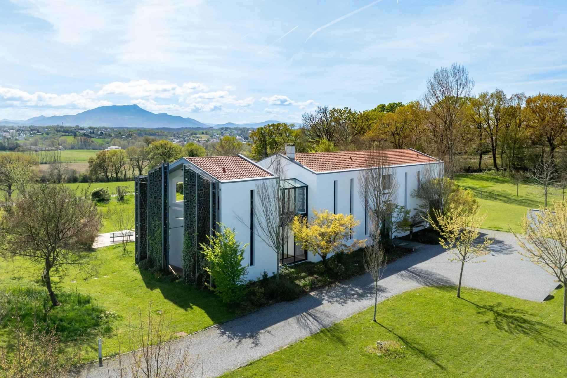 E8eed93be7bab3345c43fa305ca8309b 96b32213cf 1920 original - Attribut alt par défaut.