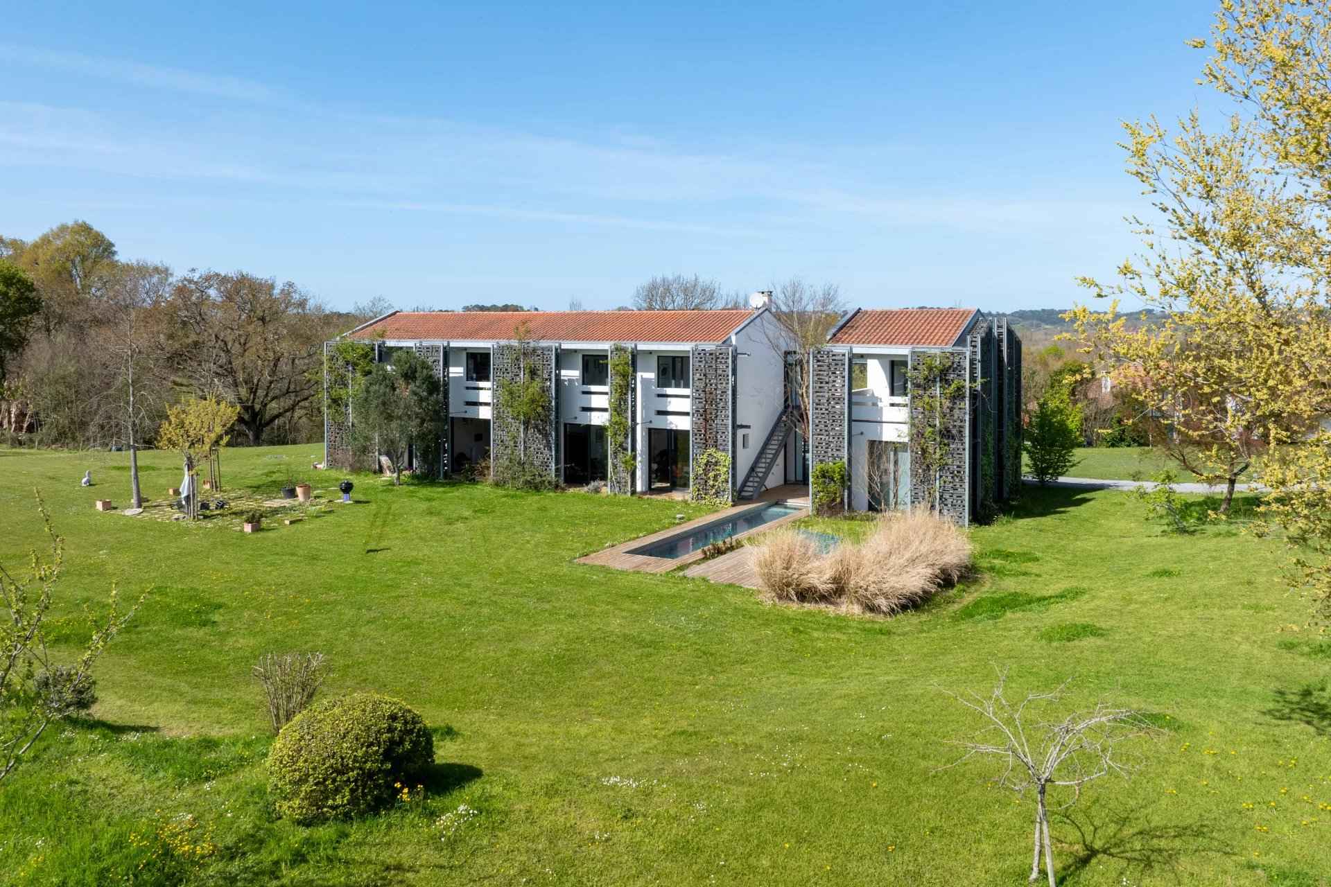 Fdc51f73f8d2771b836224893f863a6e f1b088d078 1920 original - Attribut alt par défaut.