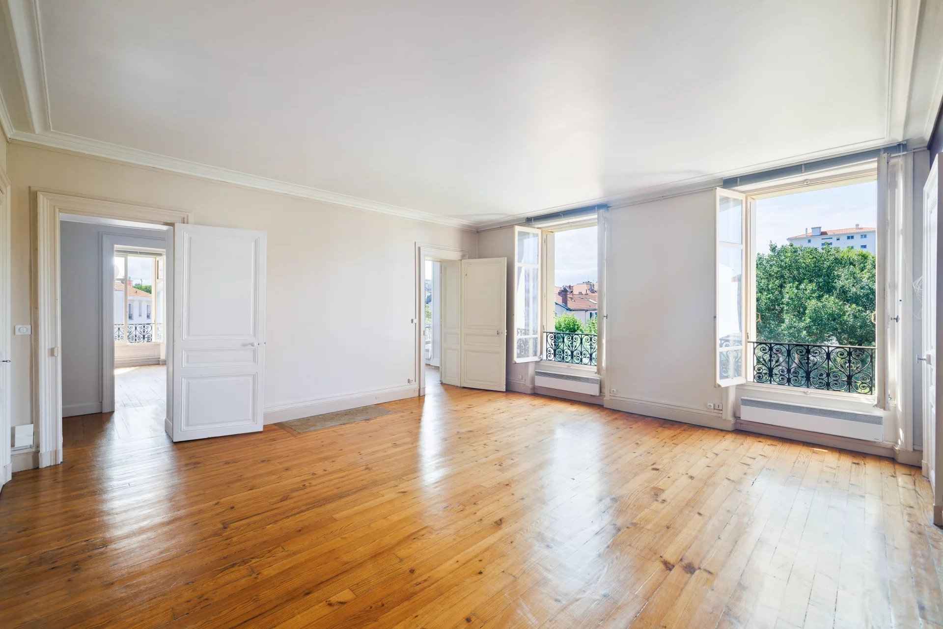 Ebd0aa66d380a36d2cad87894b618c91 70ca4e0997 1920 original - Attribut alt par défaut.