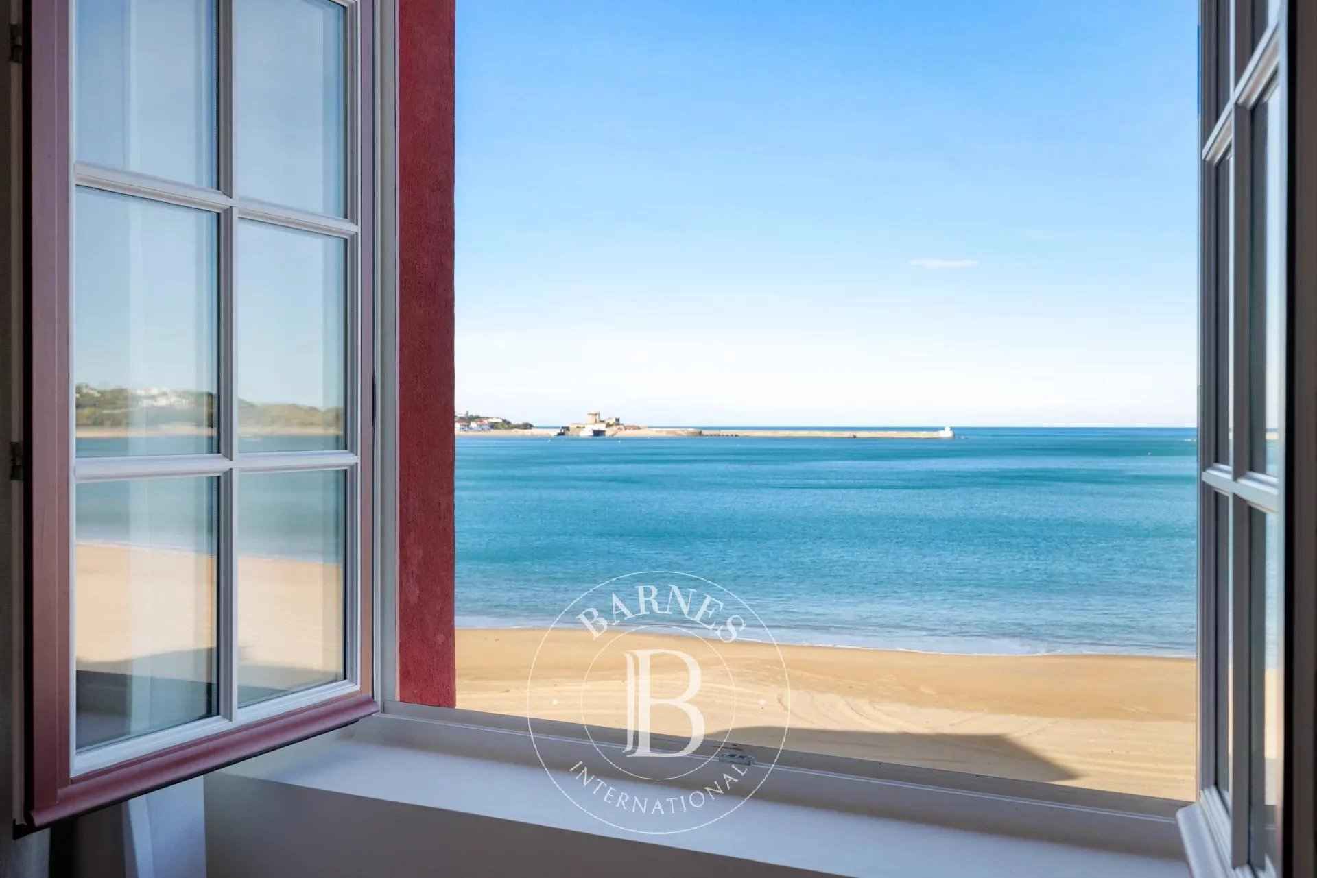 B9dc79441746168a6470c102206497d9 50aa52766c 1920 original - Attribut alt par défaut.