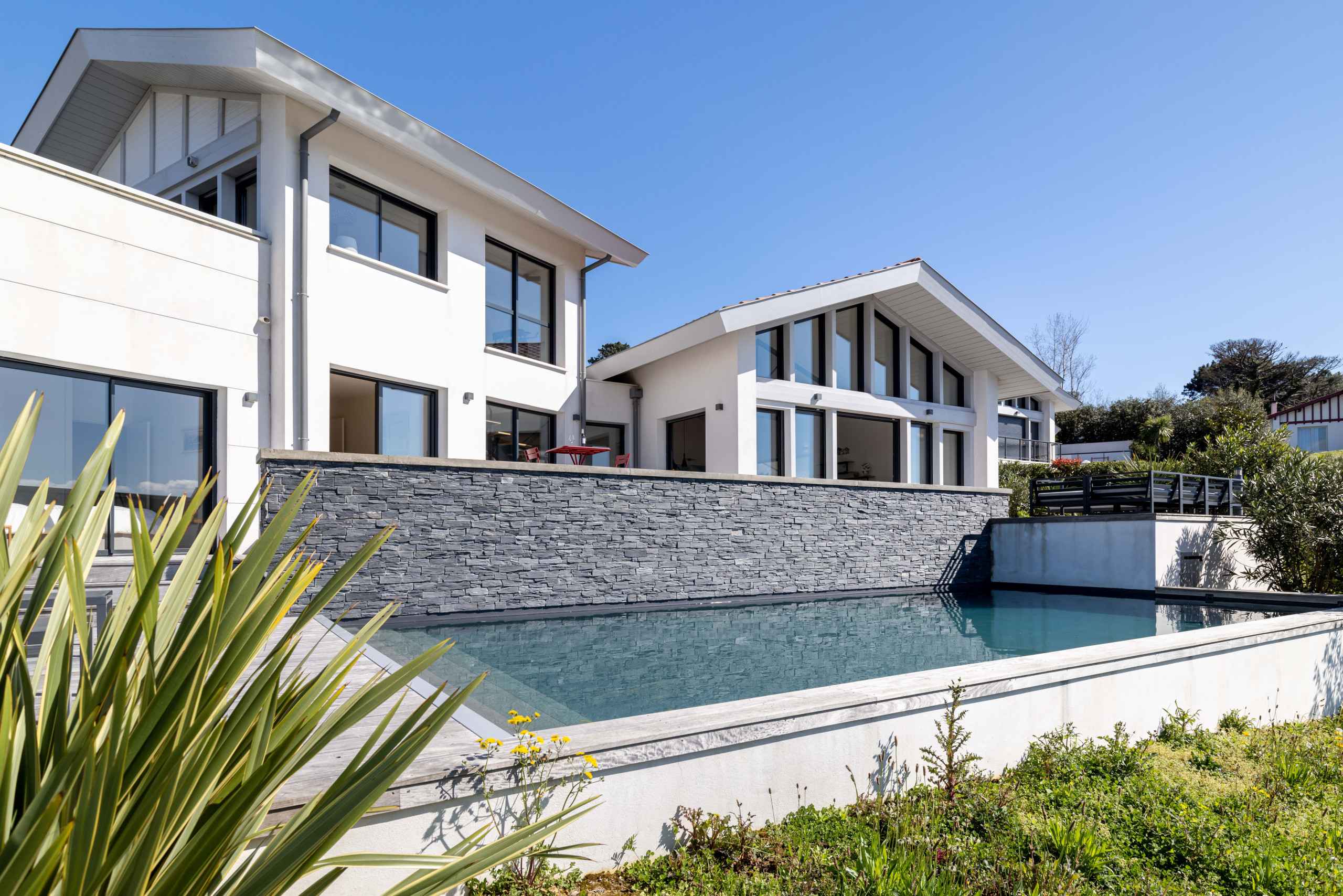 1775052499d01a988009f133c3b4aebbfe888e3497 - Translation missing: en.helpers.application.image_tag.default_alt